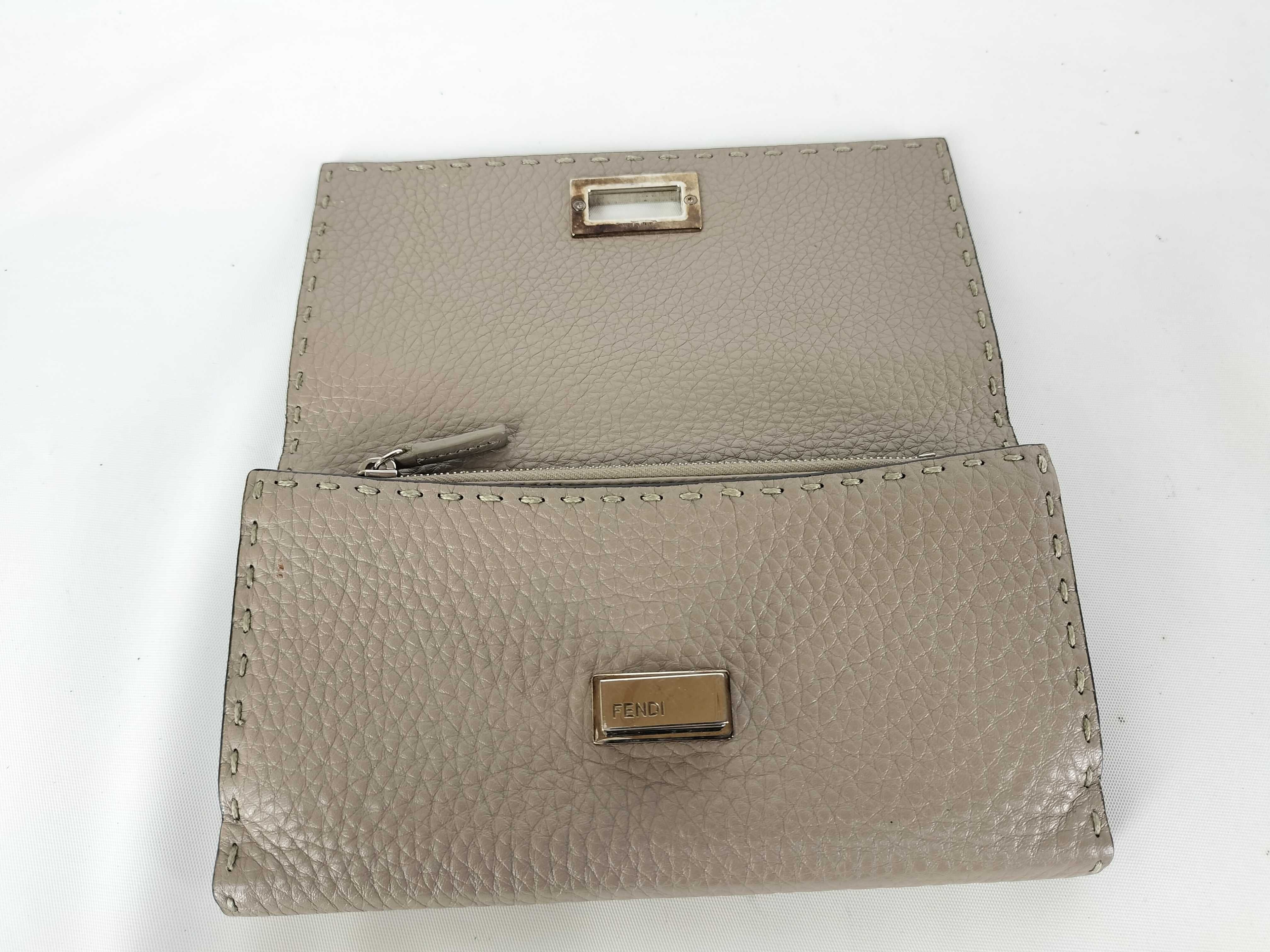Peekaboo Selleria Long Wallet — view 6