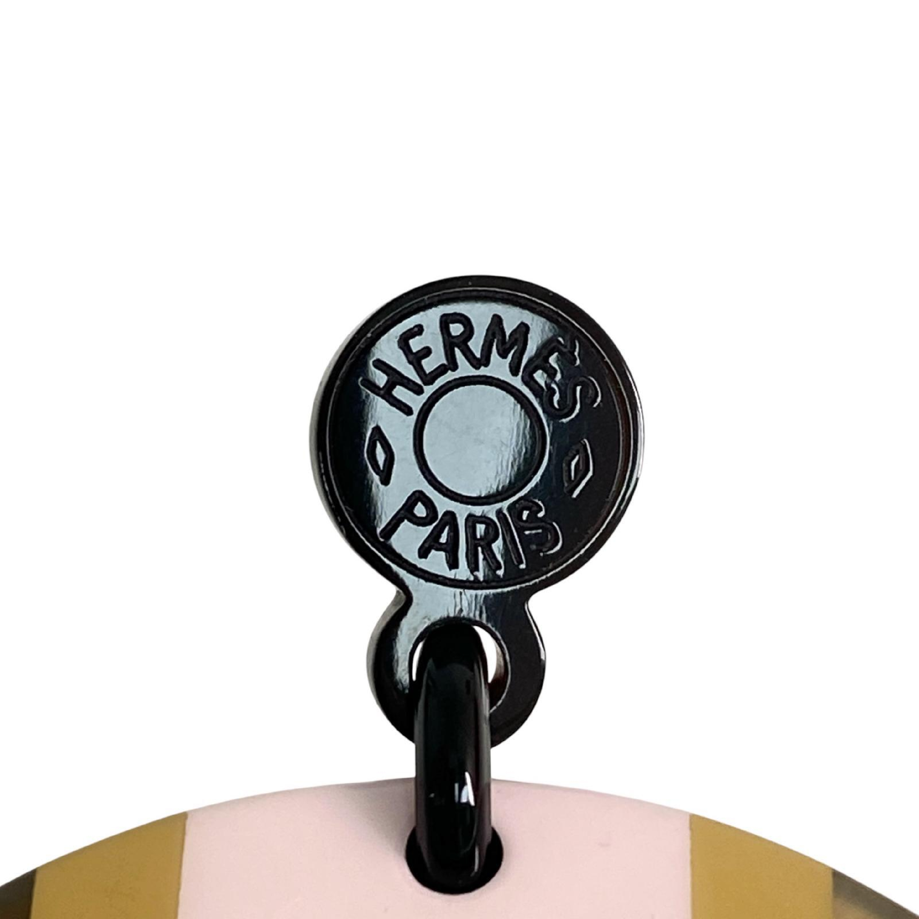 【*Shipped from: Hong Kong*】HERMES ( ) Green Pink Resin H Equipe Earrings — view 14