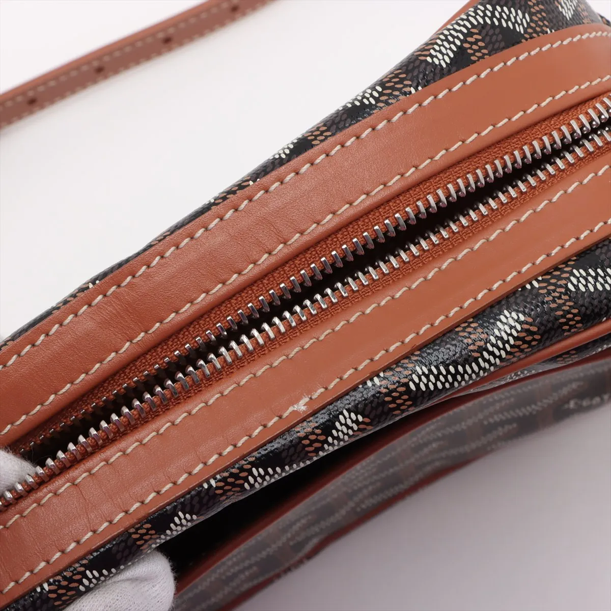 Cup Veil PVC x Leather Shoulder Bag Black x Brown — view 11