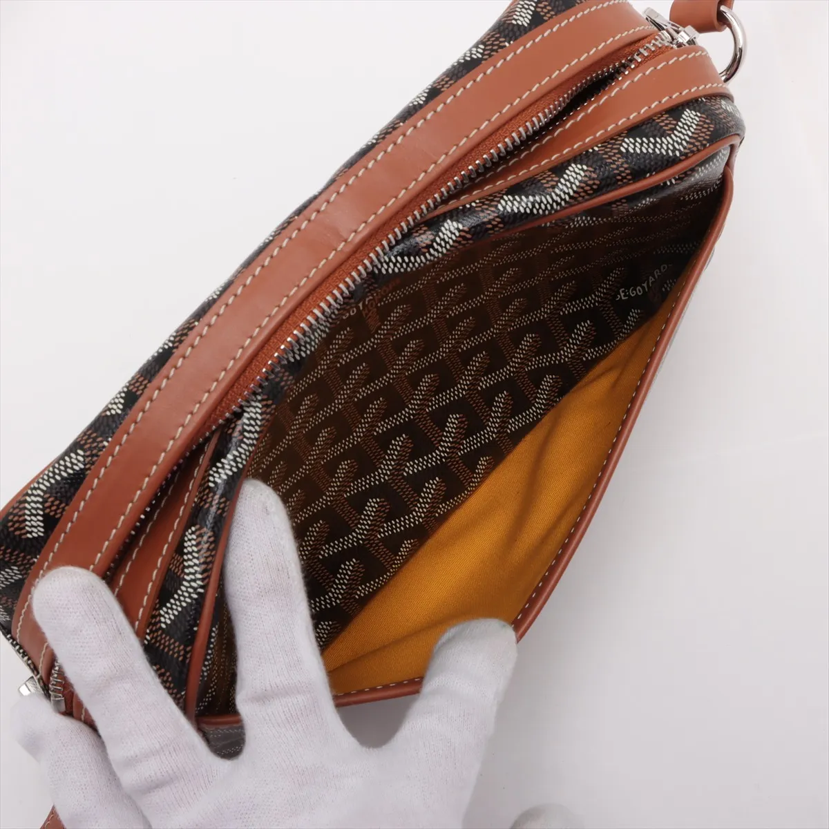Cup Veil PVC x Leather Shoulder Bag Black x Brown — view 8