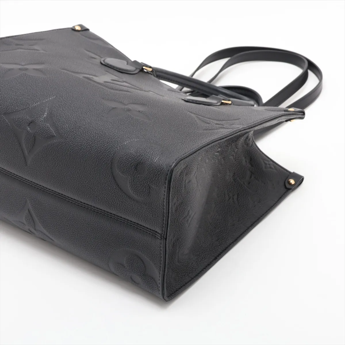 Monogram Empreinte OnTheGo MM M45595 Black (RFID detected) — view 3