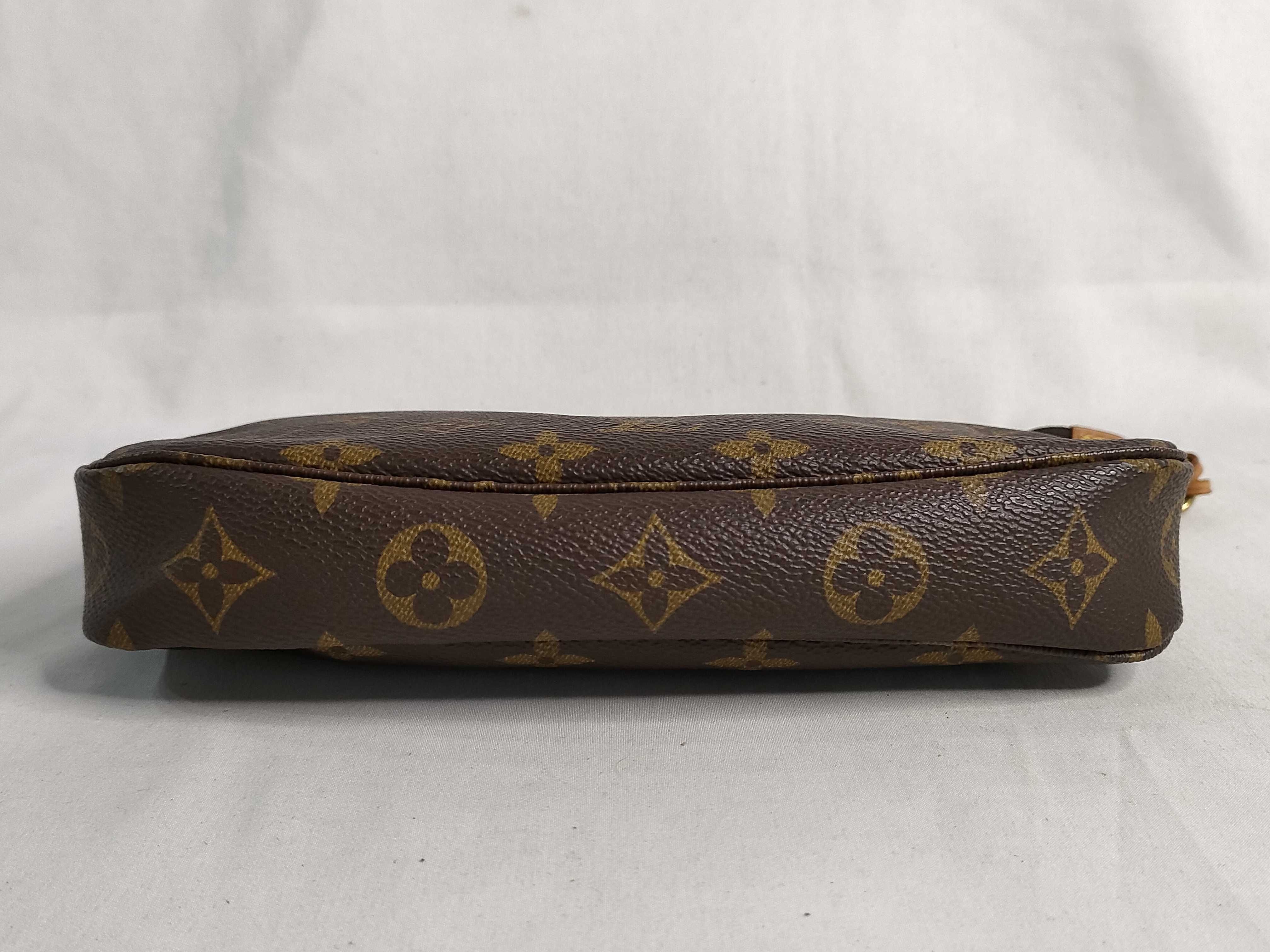 Monogram Pochette Accessoires M51980 CA0041 Handbag — view 7