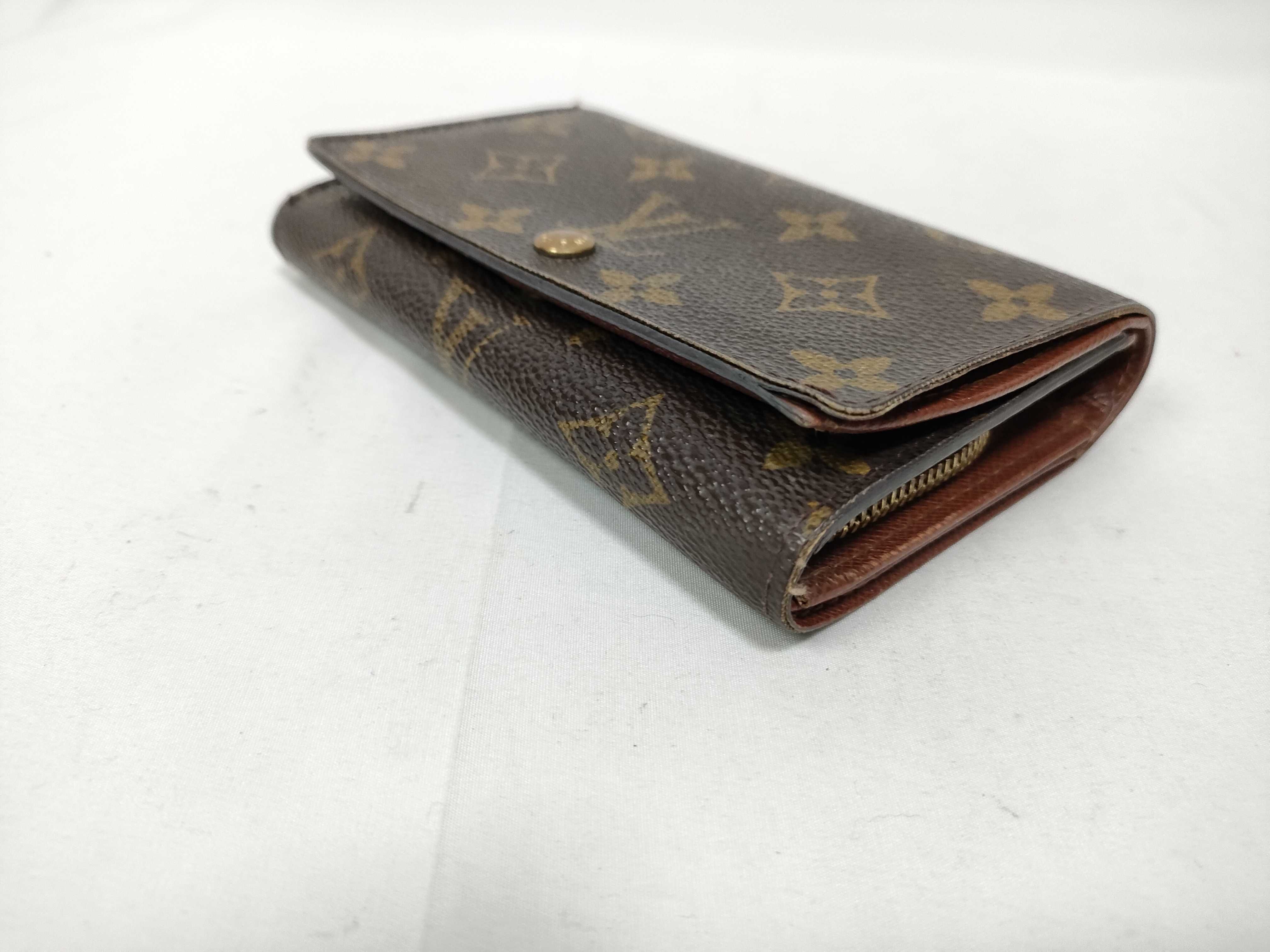 Monogram Louis Vuitton Wallet — view 3