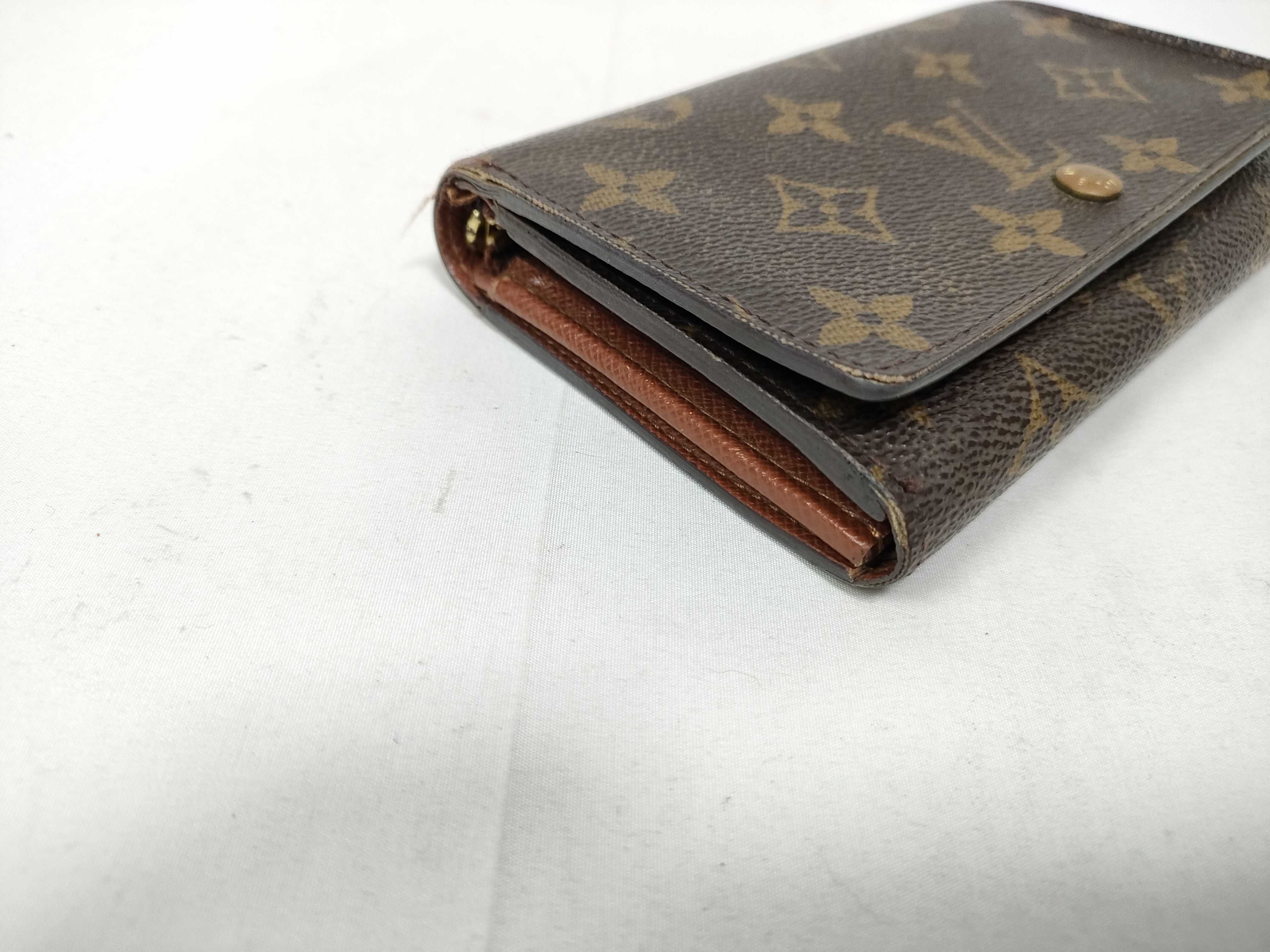 Monogram Louis Vuitton Wallet — view 7