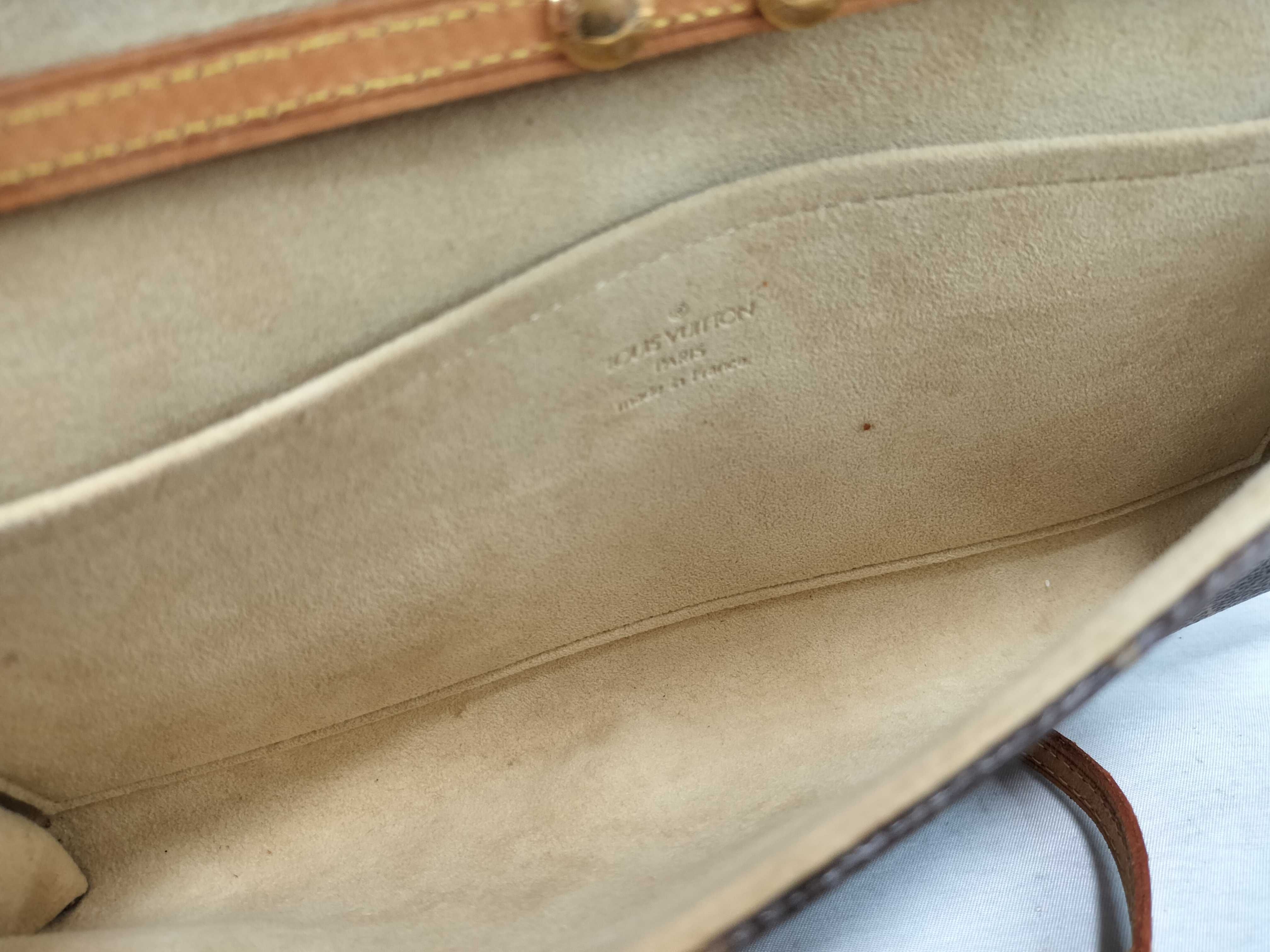 Monogram Pochette Twin GM M51852 Brown FL0051 Shoulder Bag — view 10