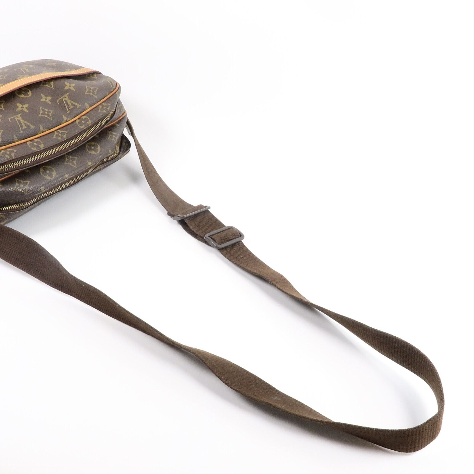 Reporter PM, Monogram — view 11