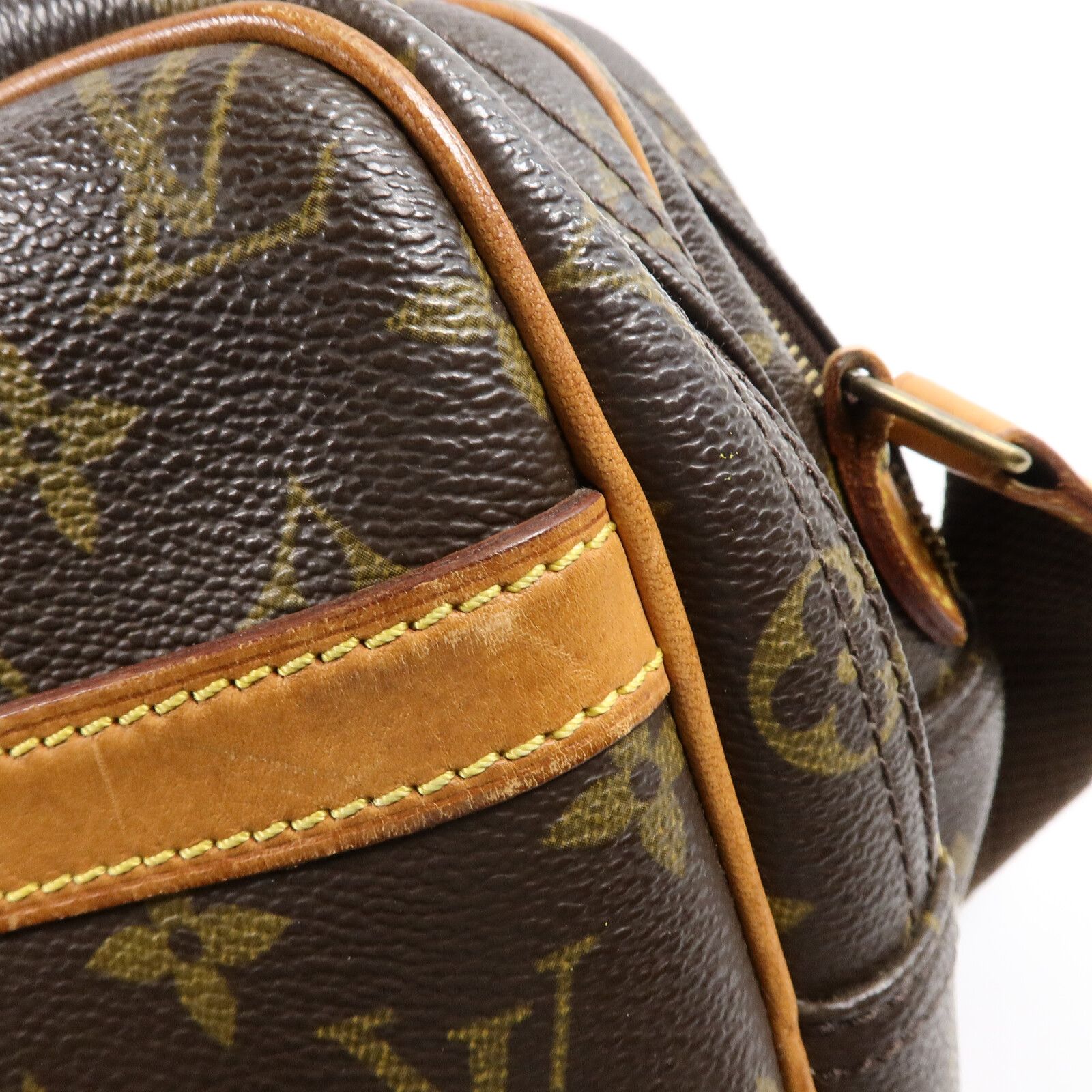 Reporter PM, Monogram — view 14