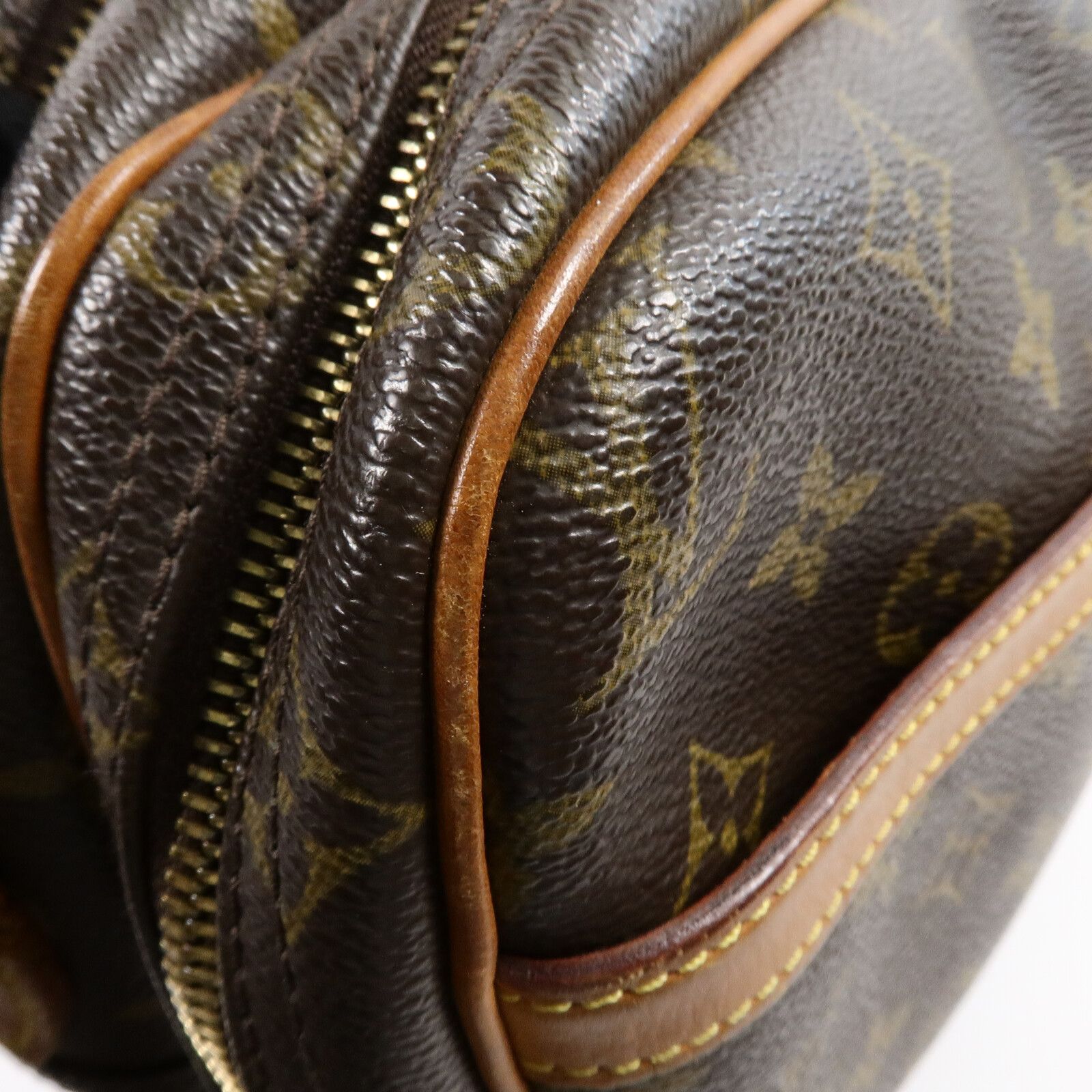 Reporter PM, Monogram — view 15
