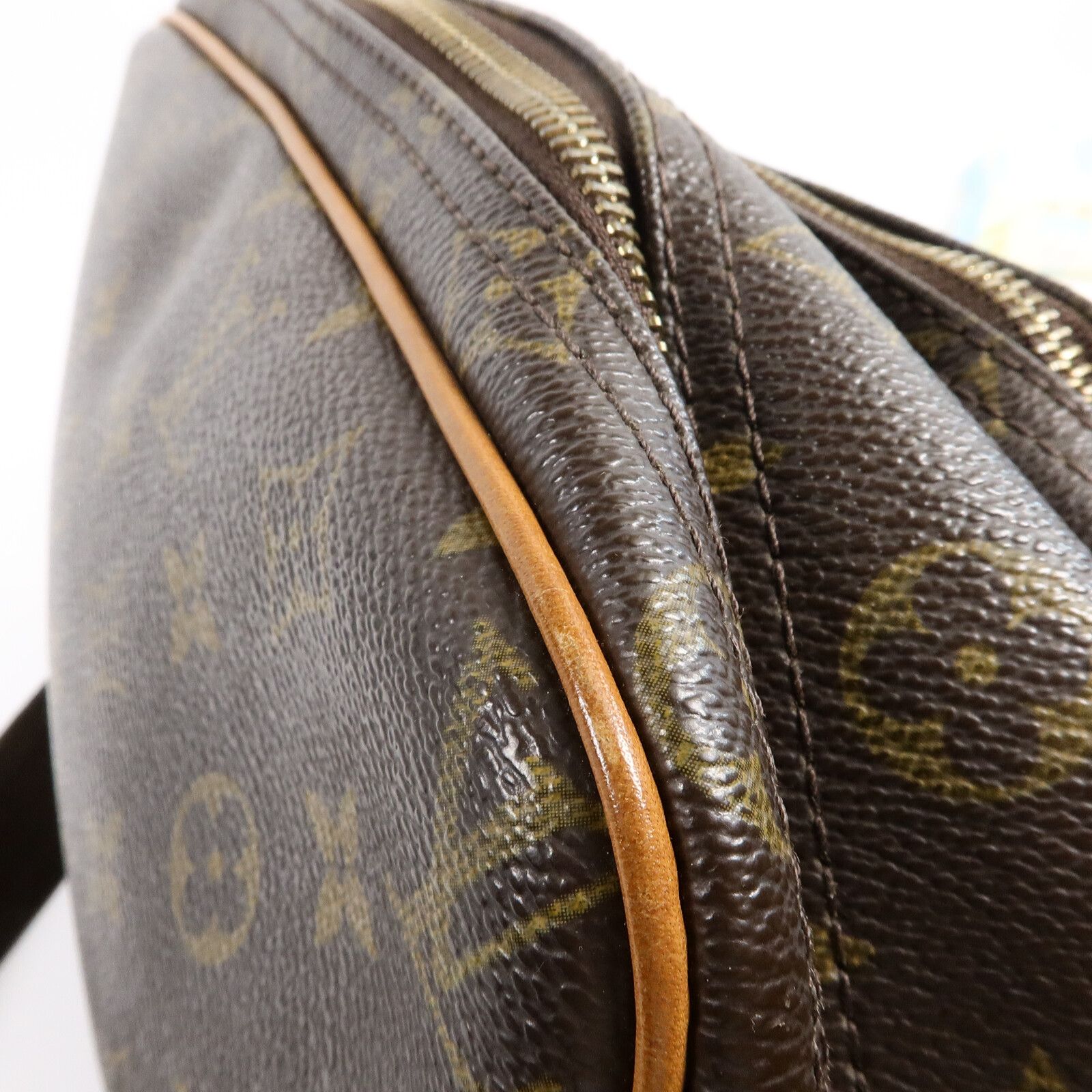 Reporter PM, Monogram — view 16