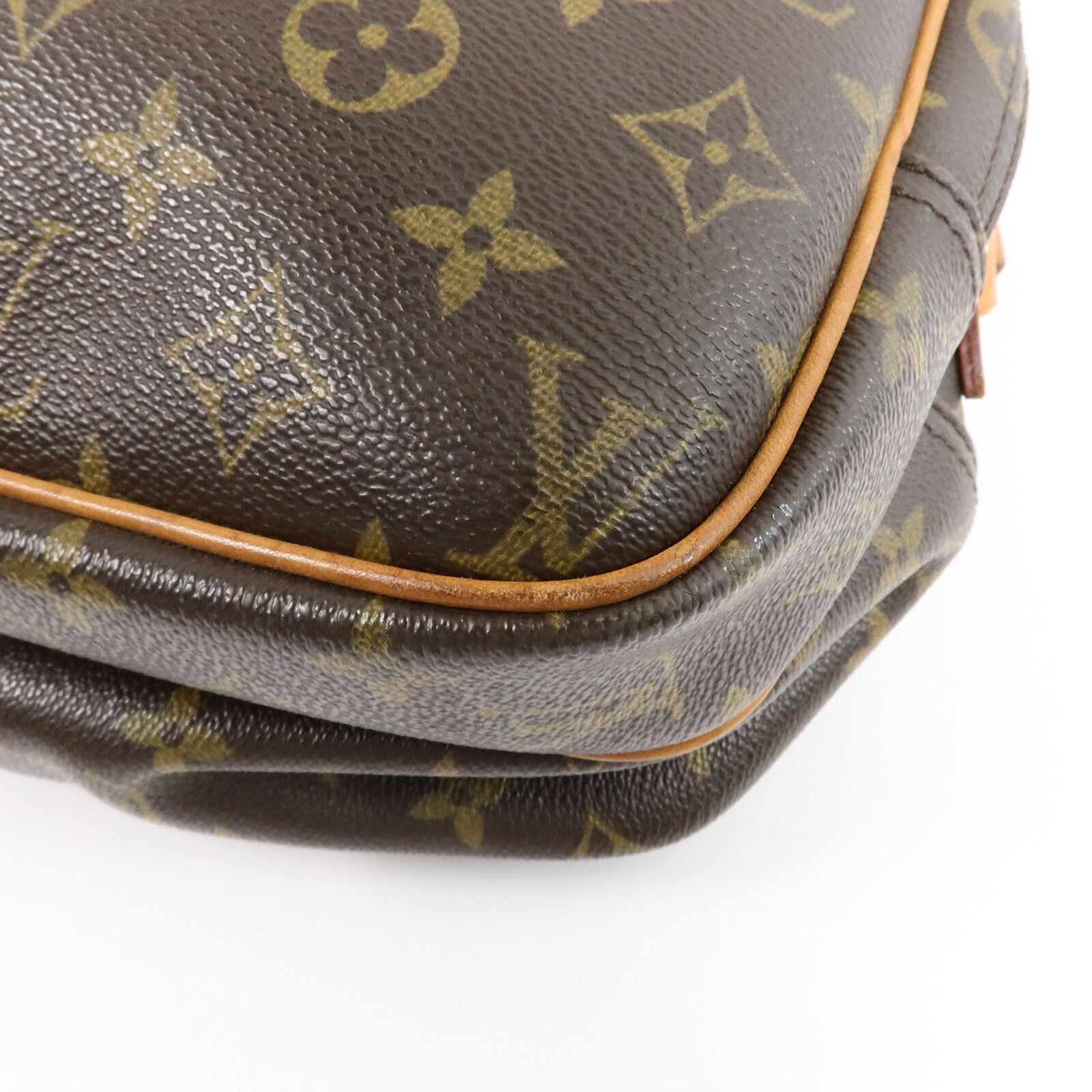 Reporter PM, Monogram — view 7