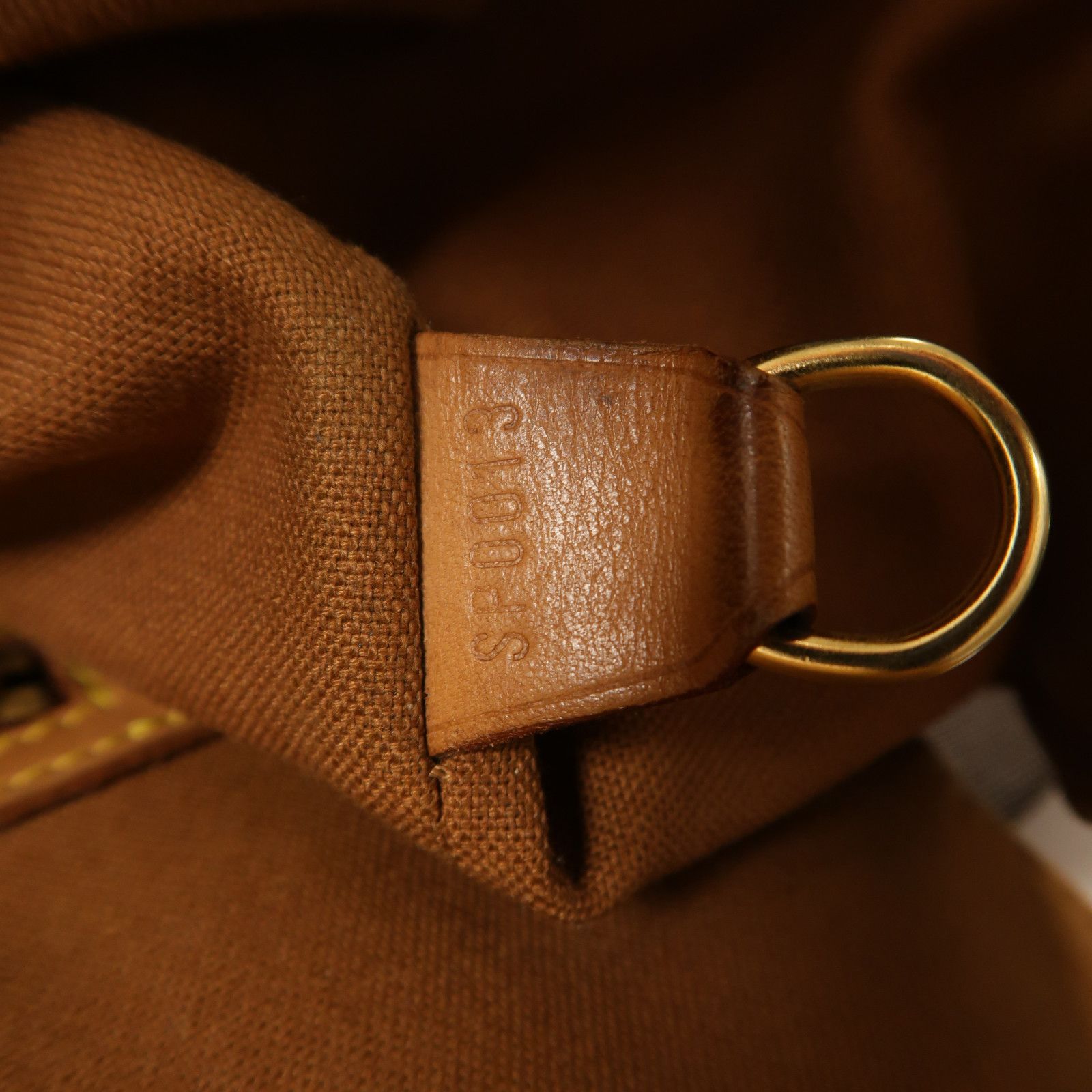Abbesses Messenger, Monogram — view 8