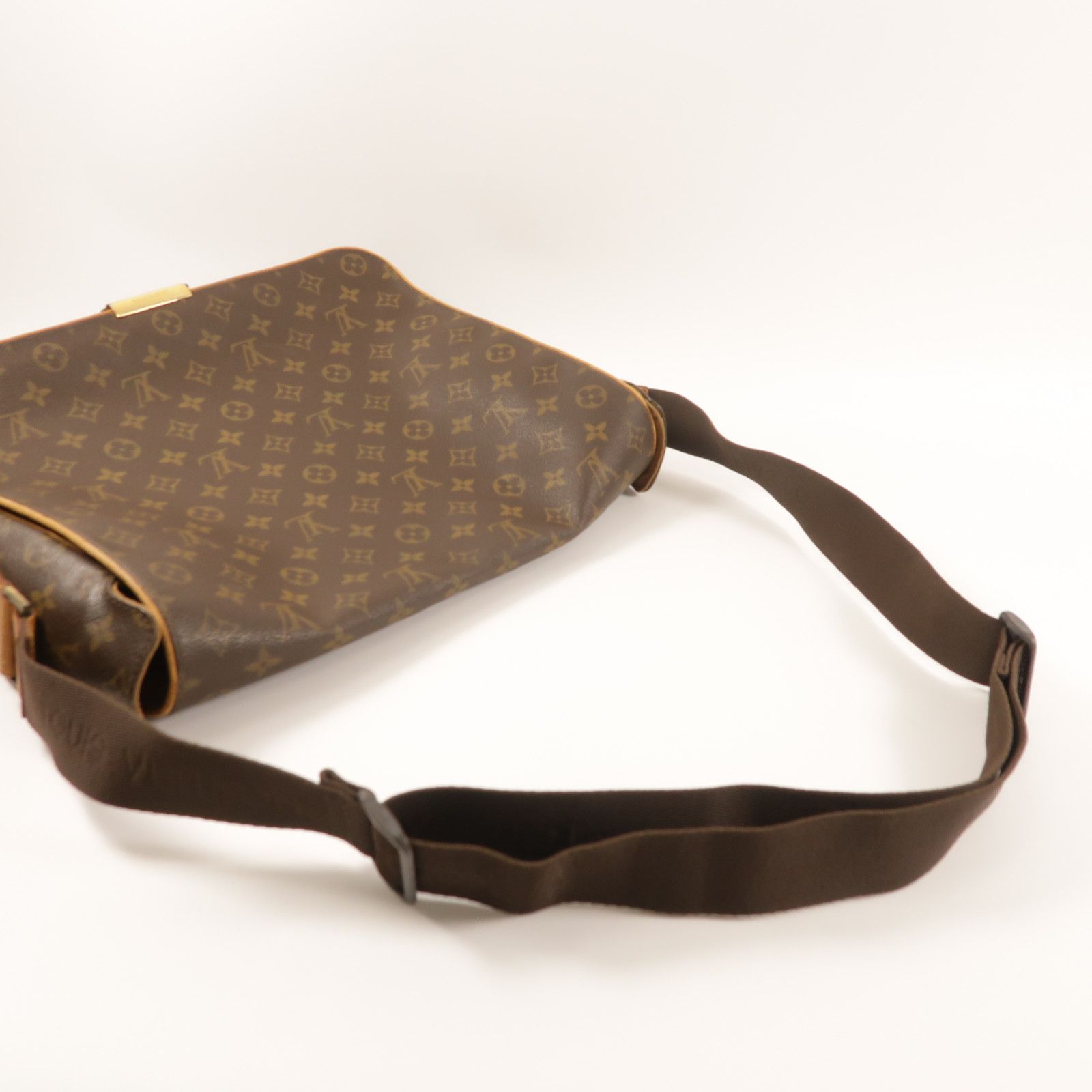 Abbesses Messenger, Monogram — view 9