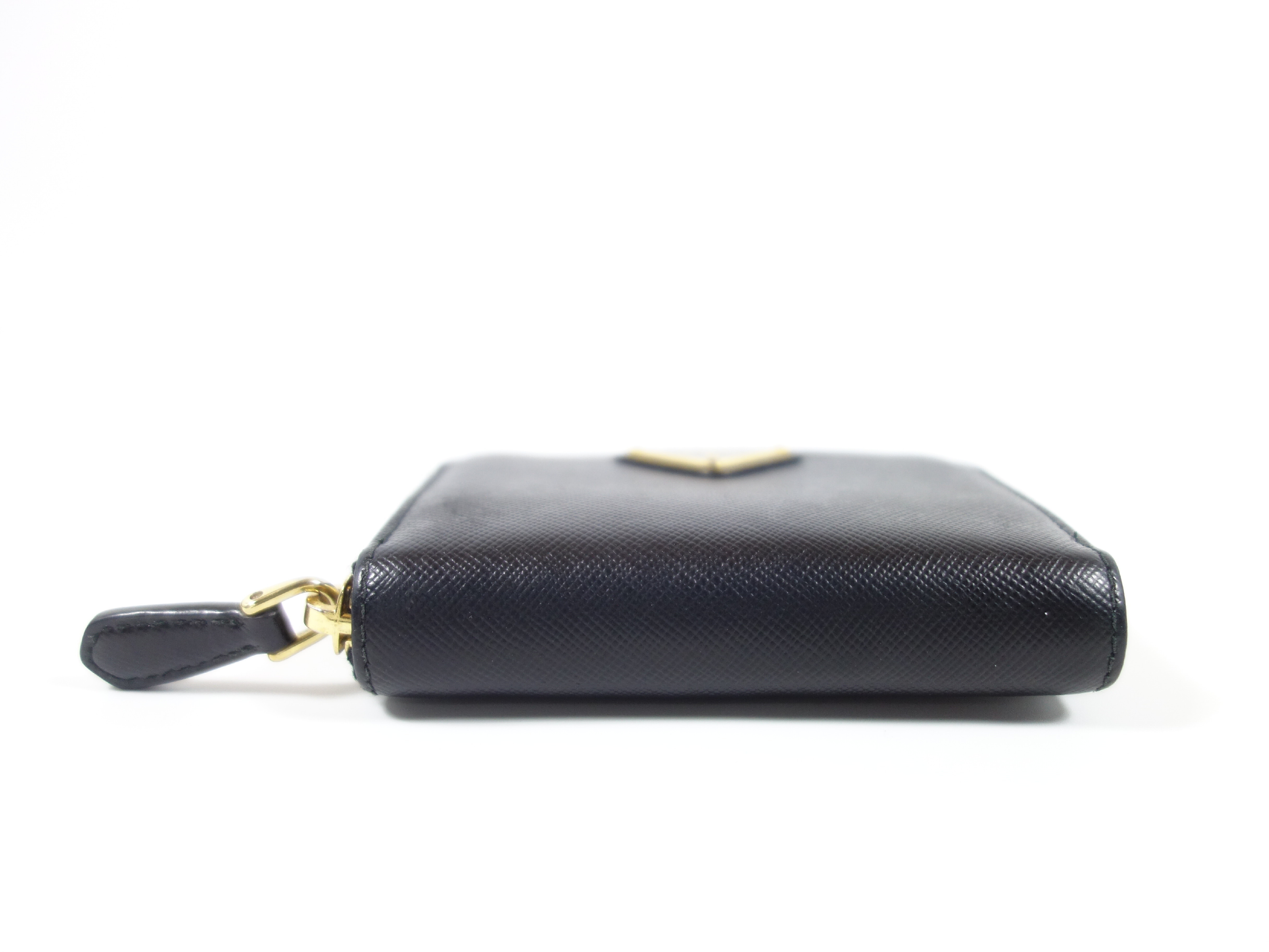 Saffiano Black Triangle Wallet — view 4