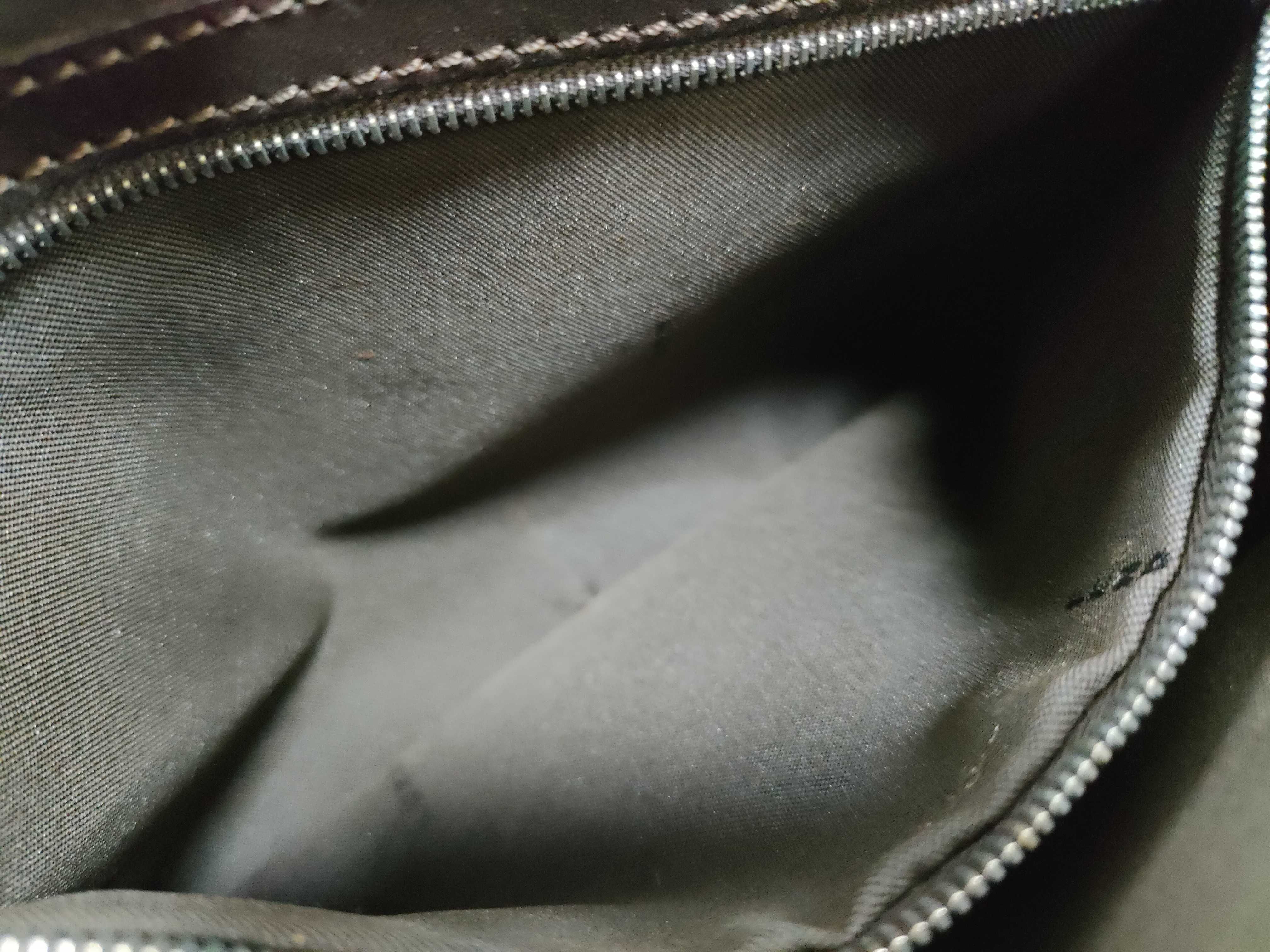 Mamma Fendi Mamma Bucket Shoulder Bag — view 10