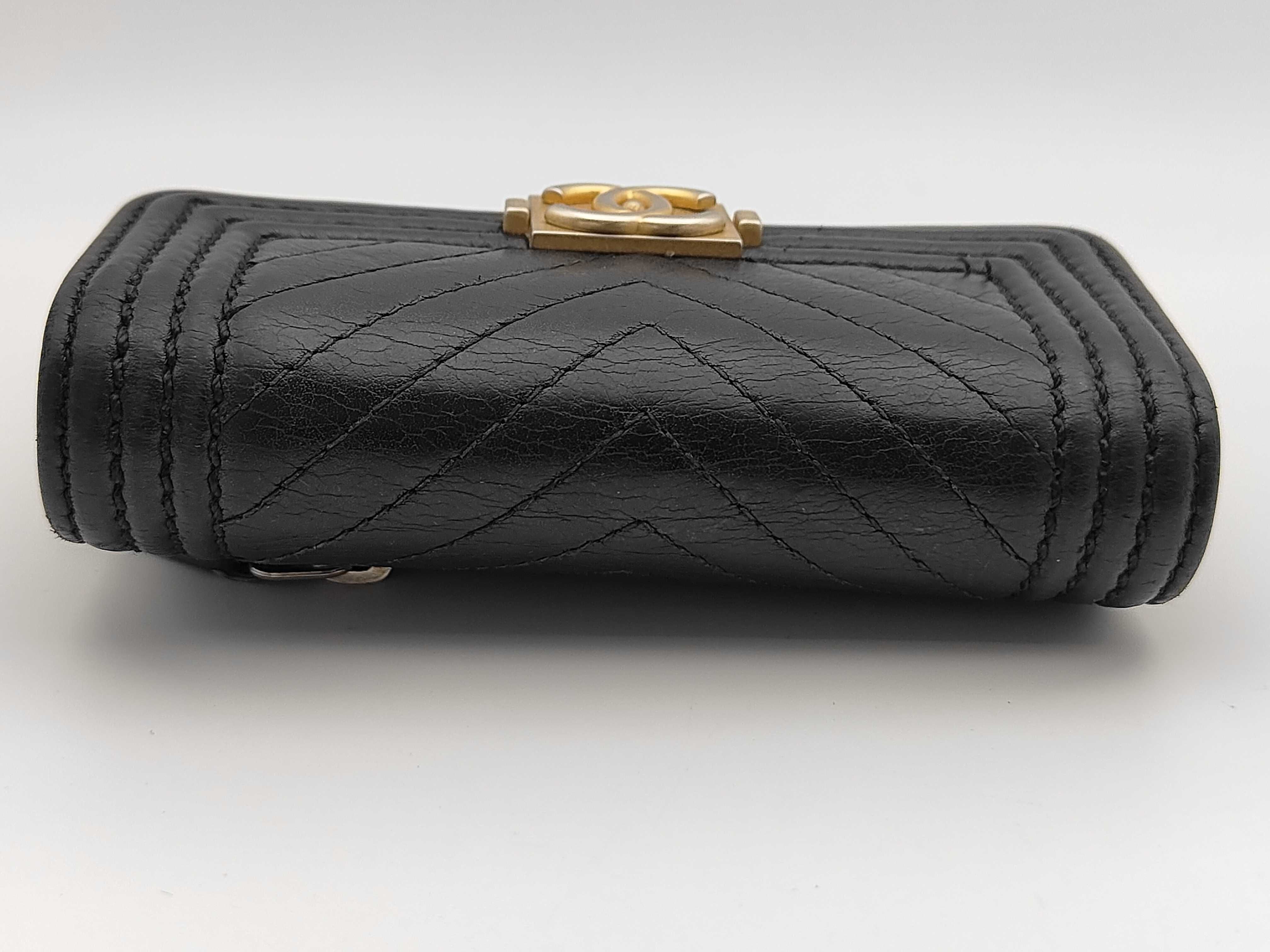 Tri-fold Wallet / Boy Chanel / Chevron / 24479542 — view 6