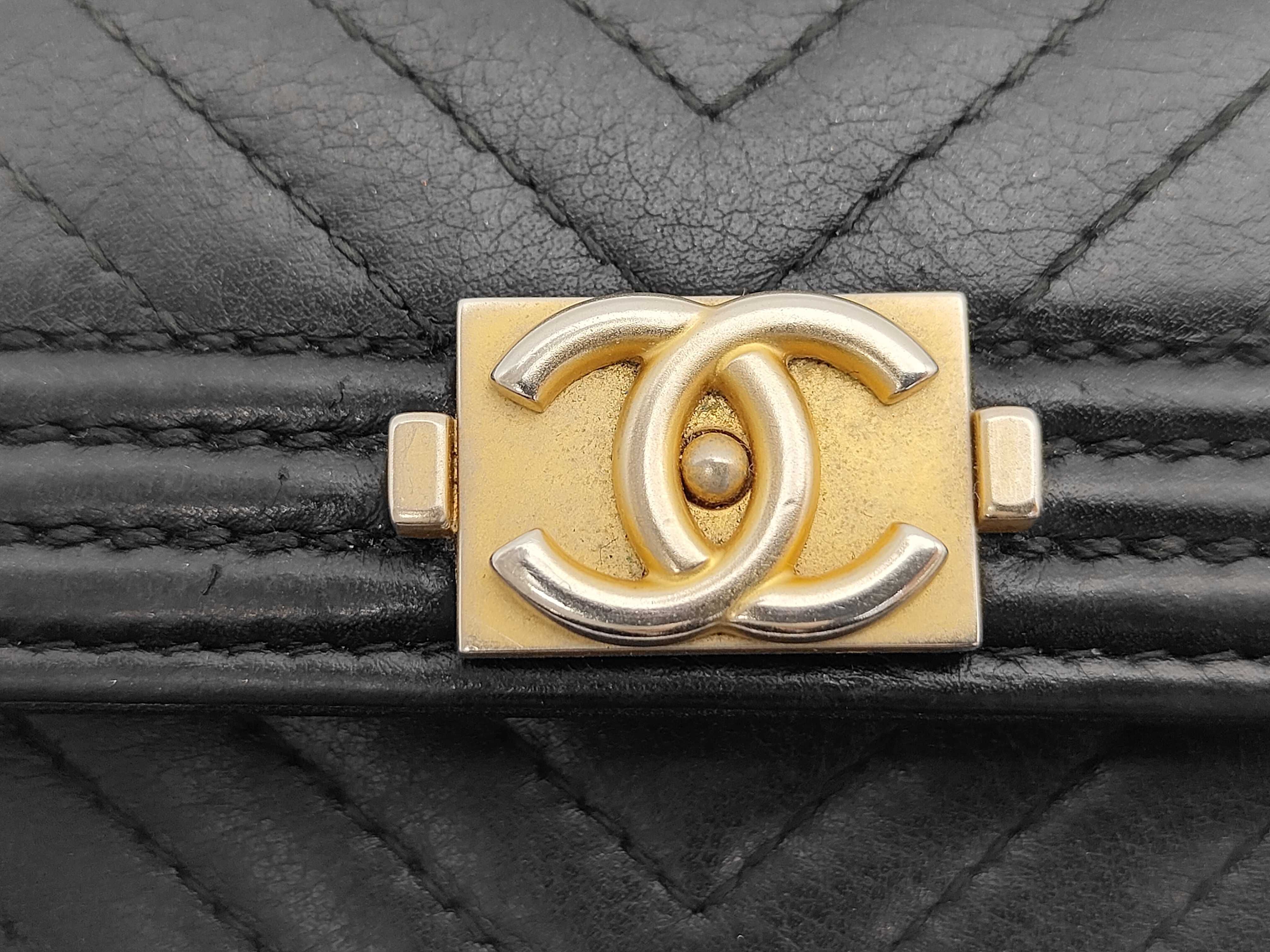 Tri-fold Wallet / Boy Chanel / Chevron / 24479542 — view 7