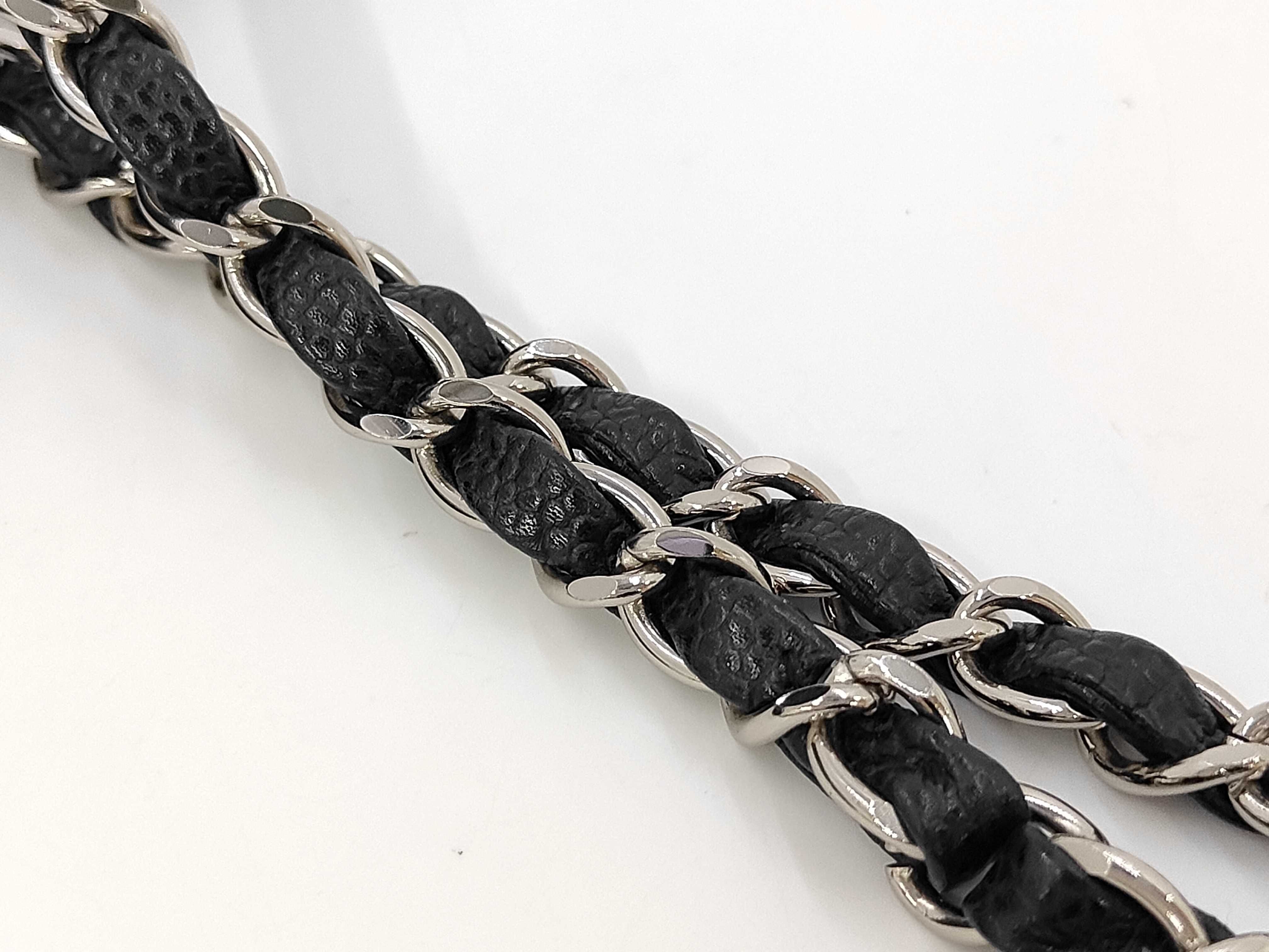 Caviar Matelassé 25 Shoulder Bag — view 6