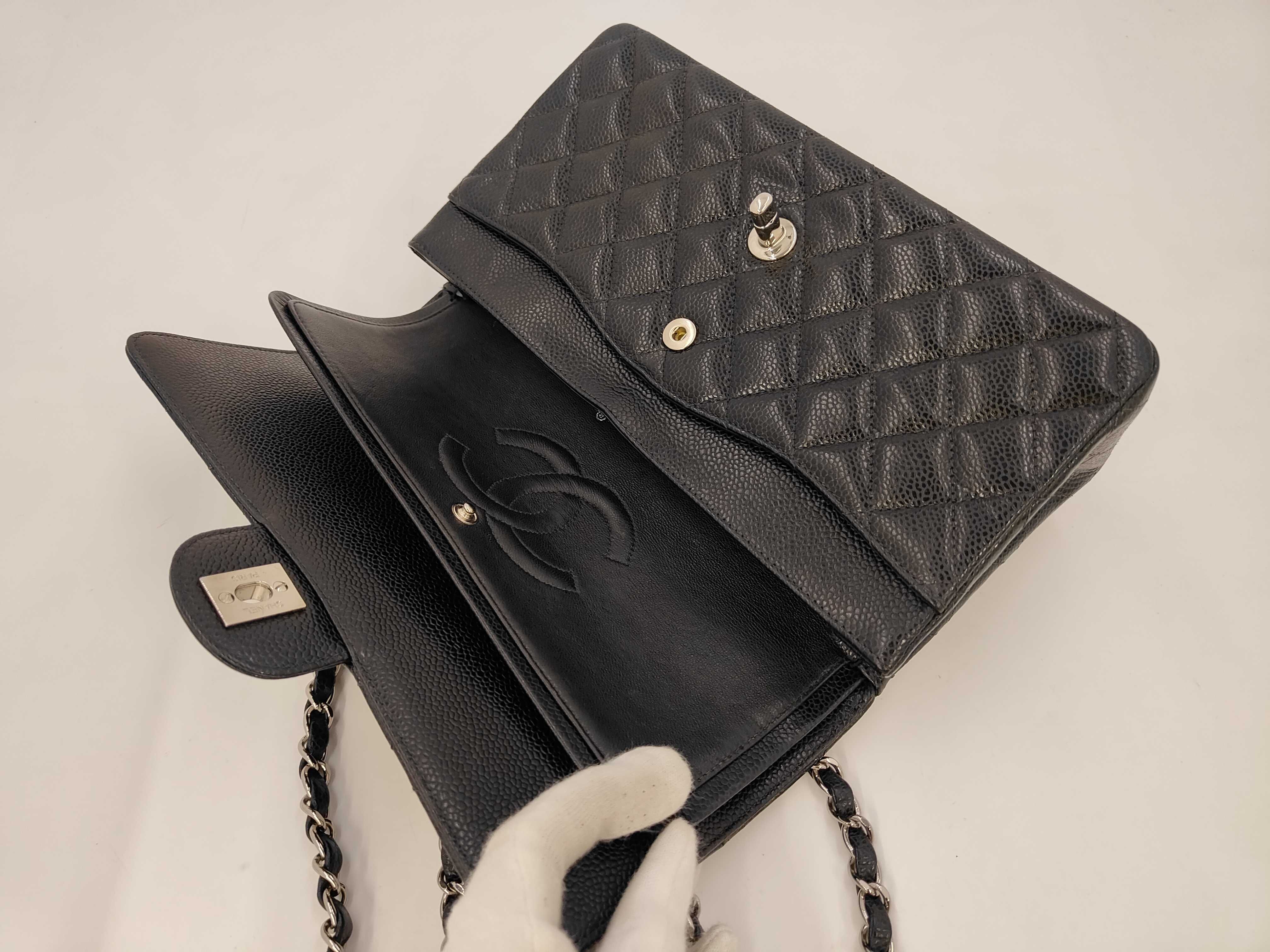 Caviar Matelassé 25 Shoulder Bag — view 8