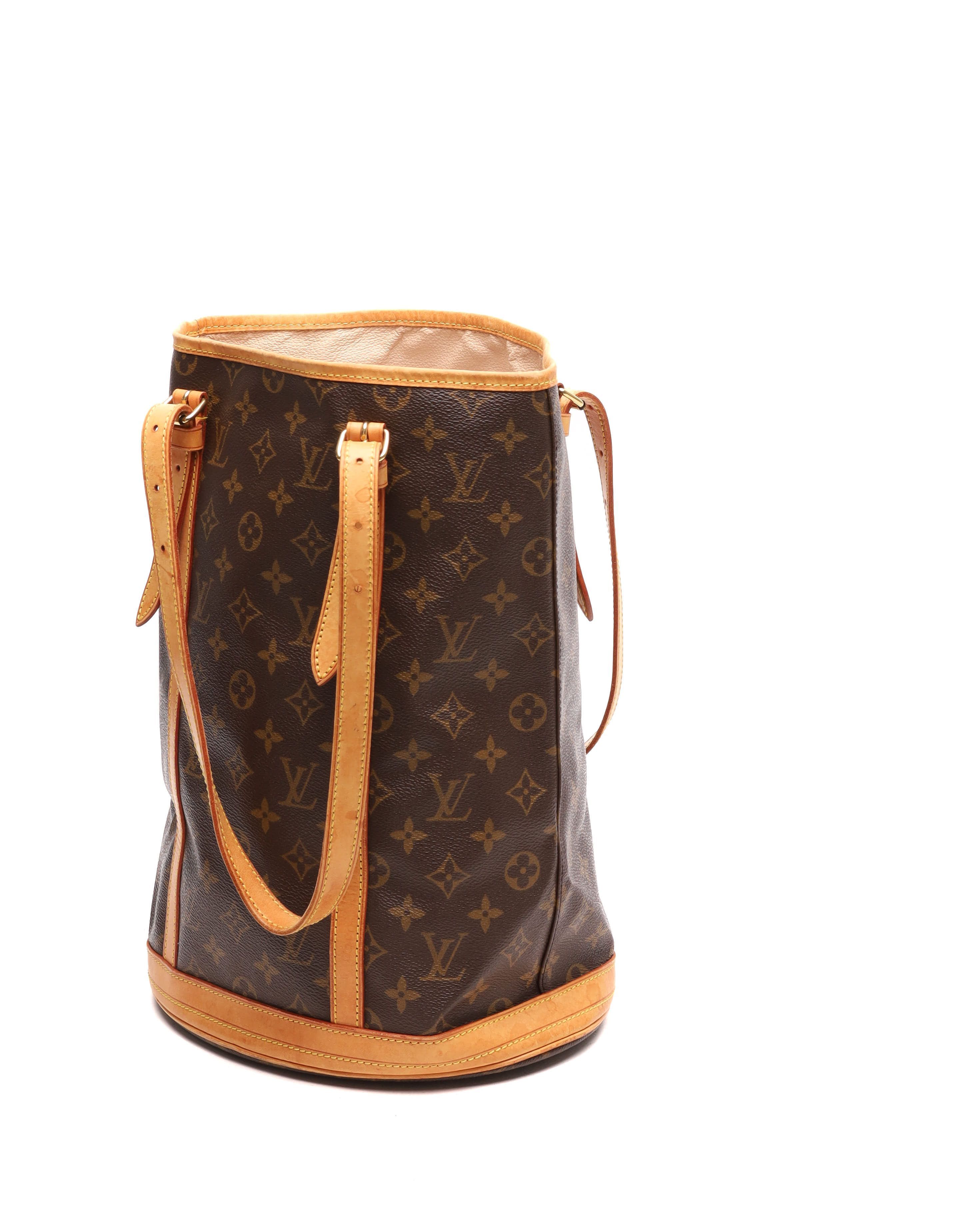 Bucket GM, Monogram — view 3