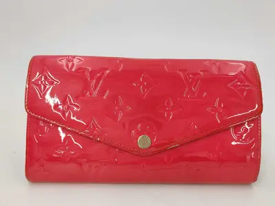 Vernis Louis Vuitton Vernis Portefeuille Sarah Hot Pink TS4146 Wallet