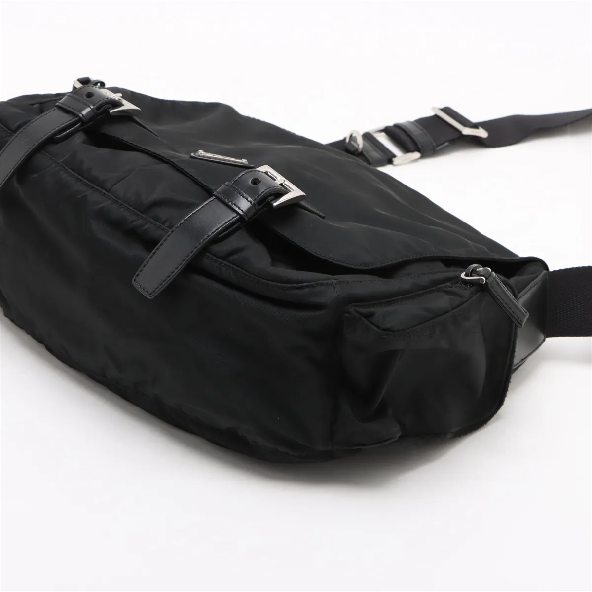 Tessuto Nylon x Leather Shoulder Bag Black BT0503 — view 3