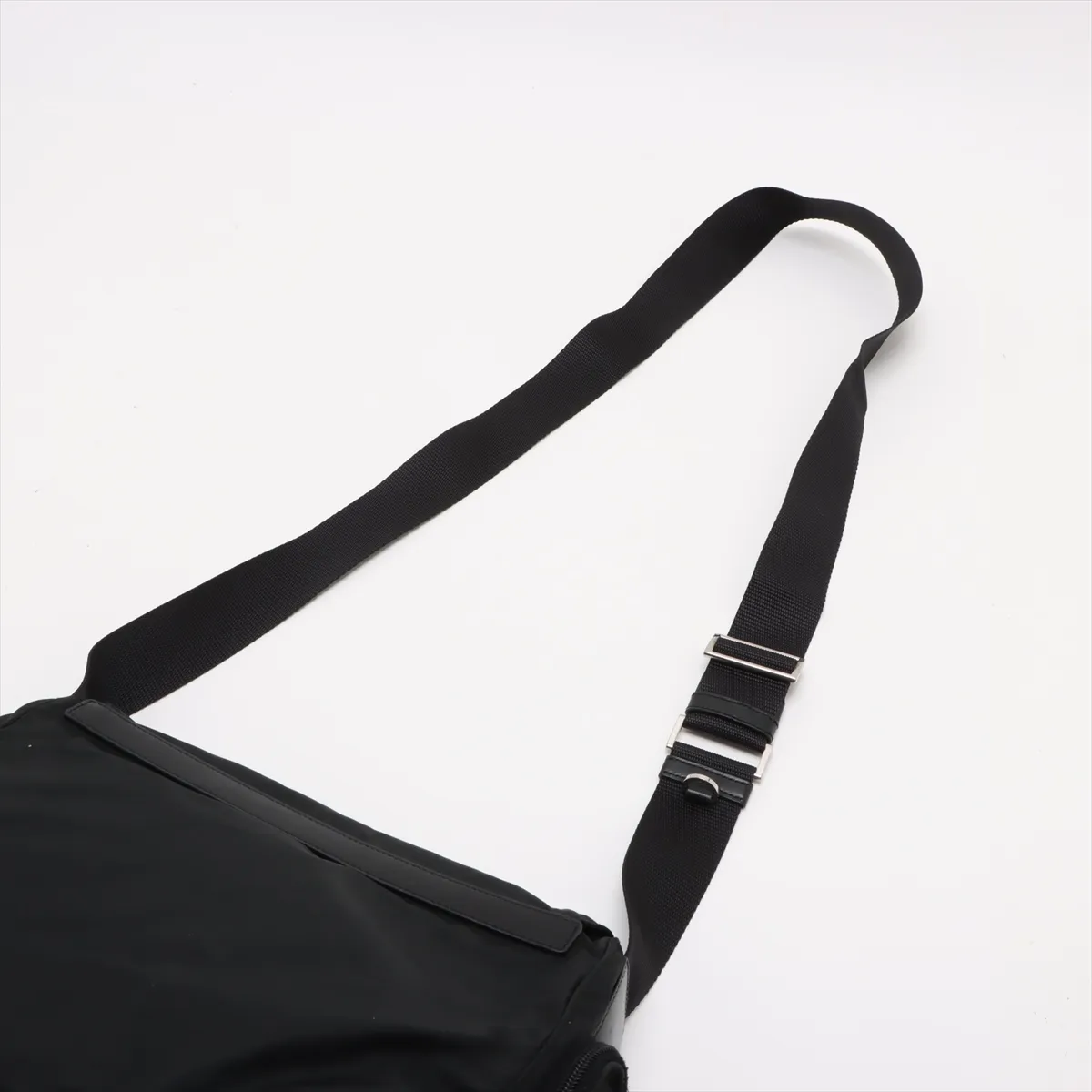 Tessuto Nylon x Leather Shoulder Bag Black BT0503 — view 5