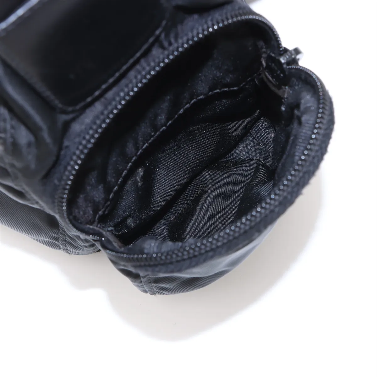 Tessuto Nylon x Leather Shoulder Bag Black BT0503 — view 10