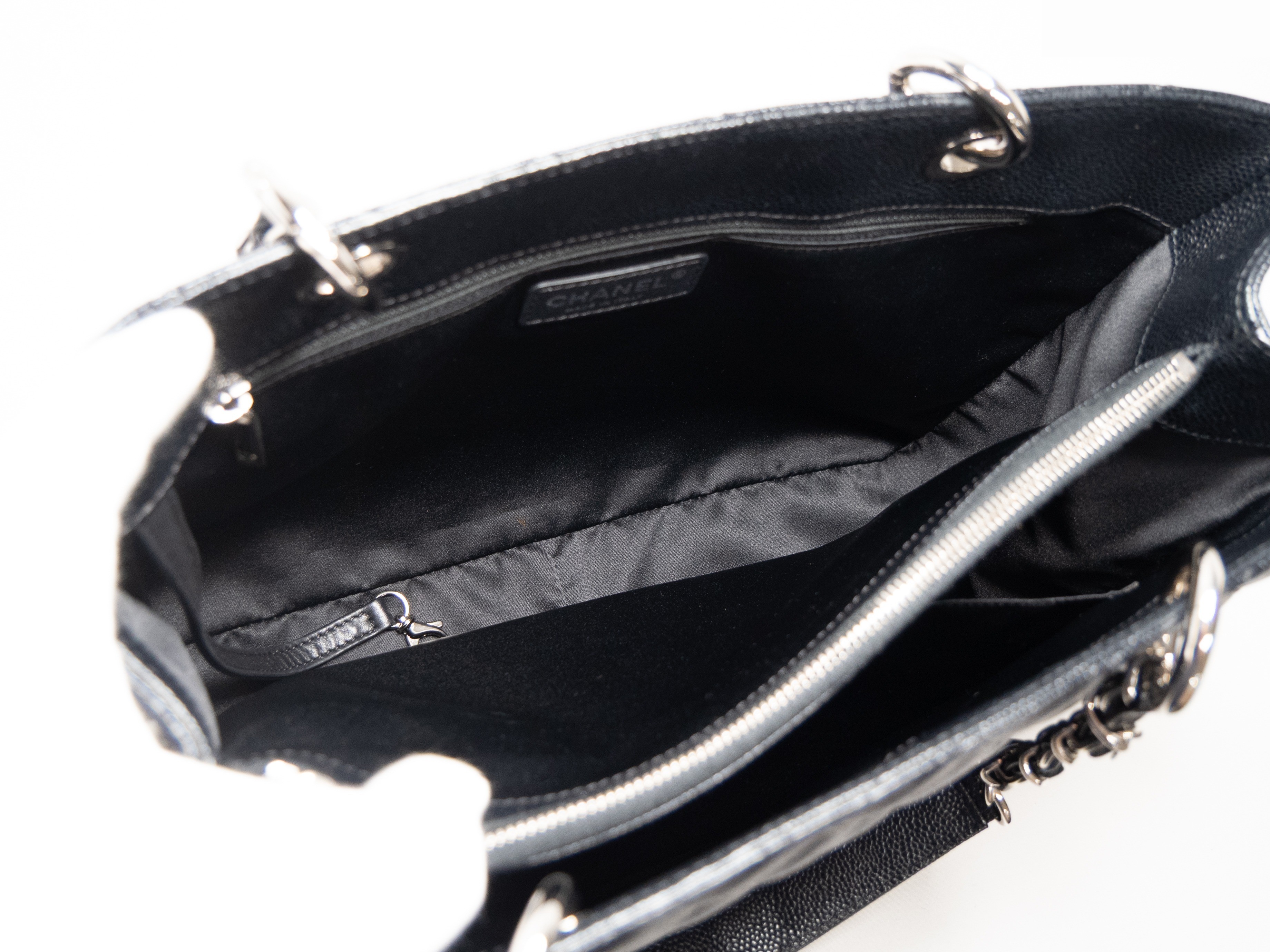 GST Seal Caviar Skin Chain Tote — view 7