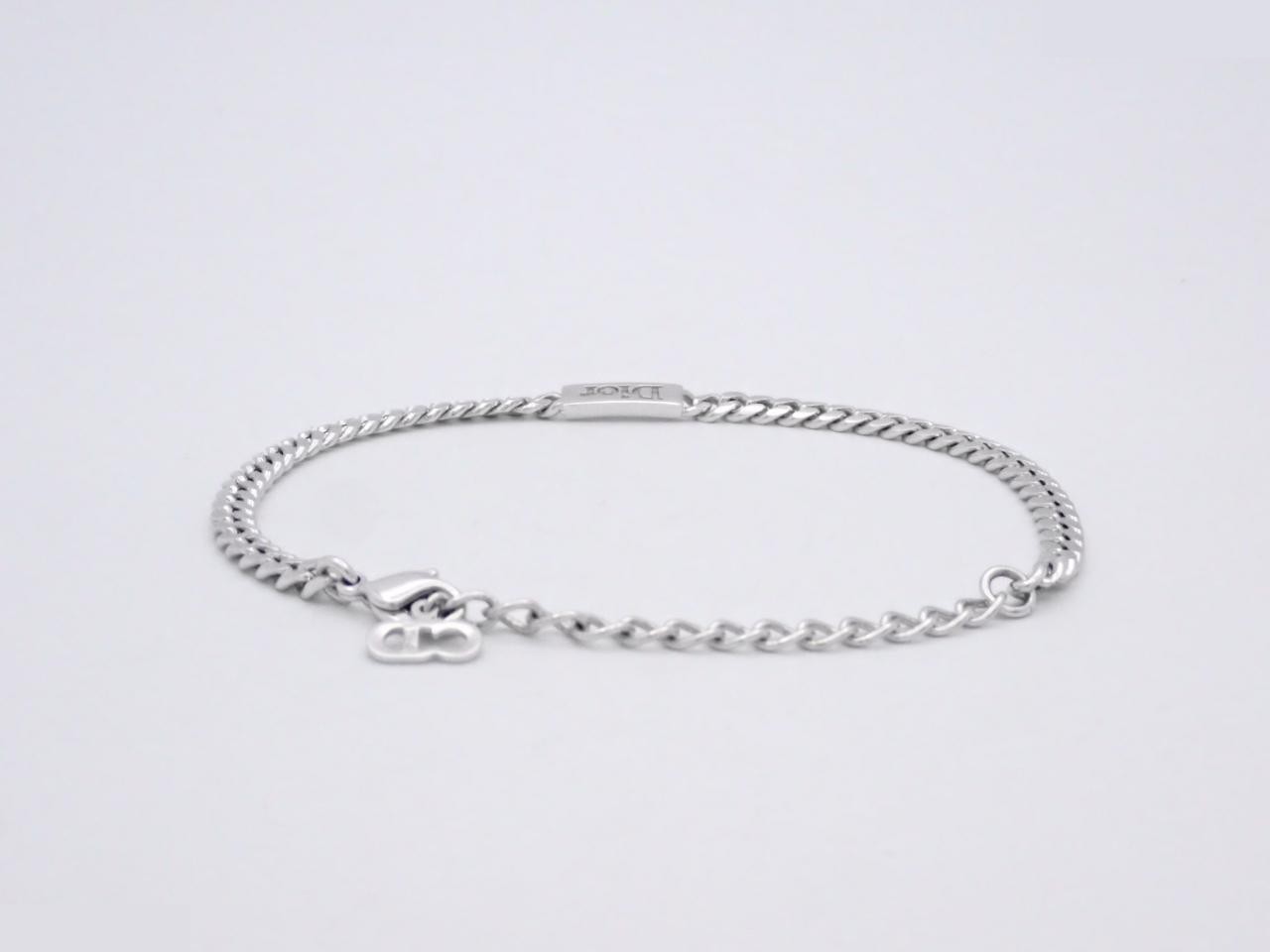 logo plate bracelet, with box, wrist size approximately 22cm. — view 2