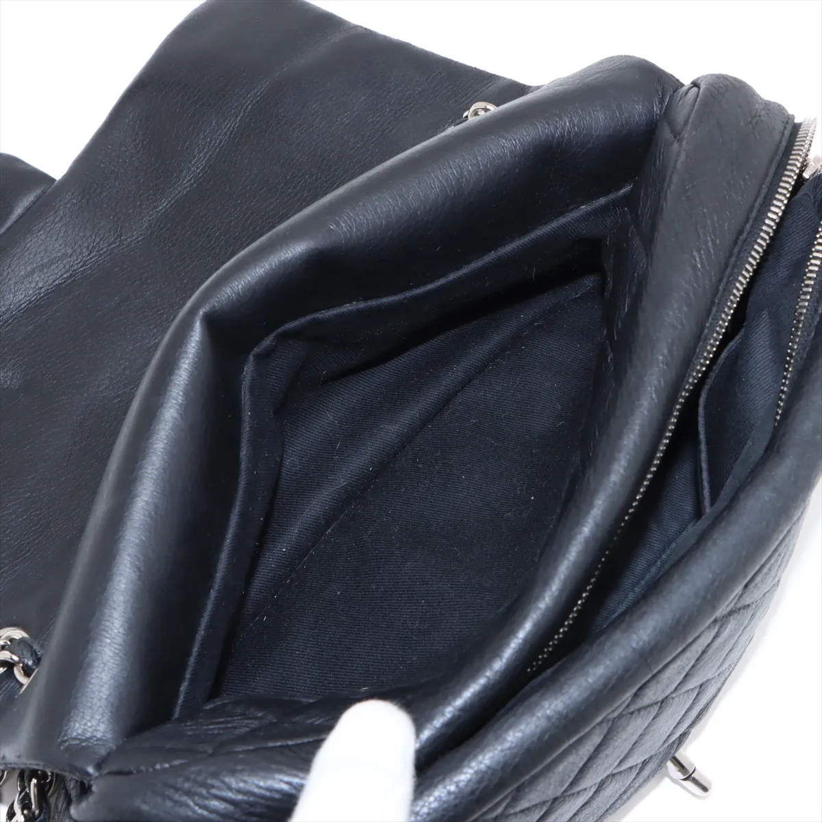 Matelasse Leather Single Flap Double Chain Bag Black 21297332 21s — view 11