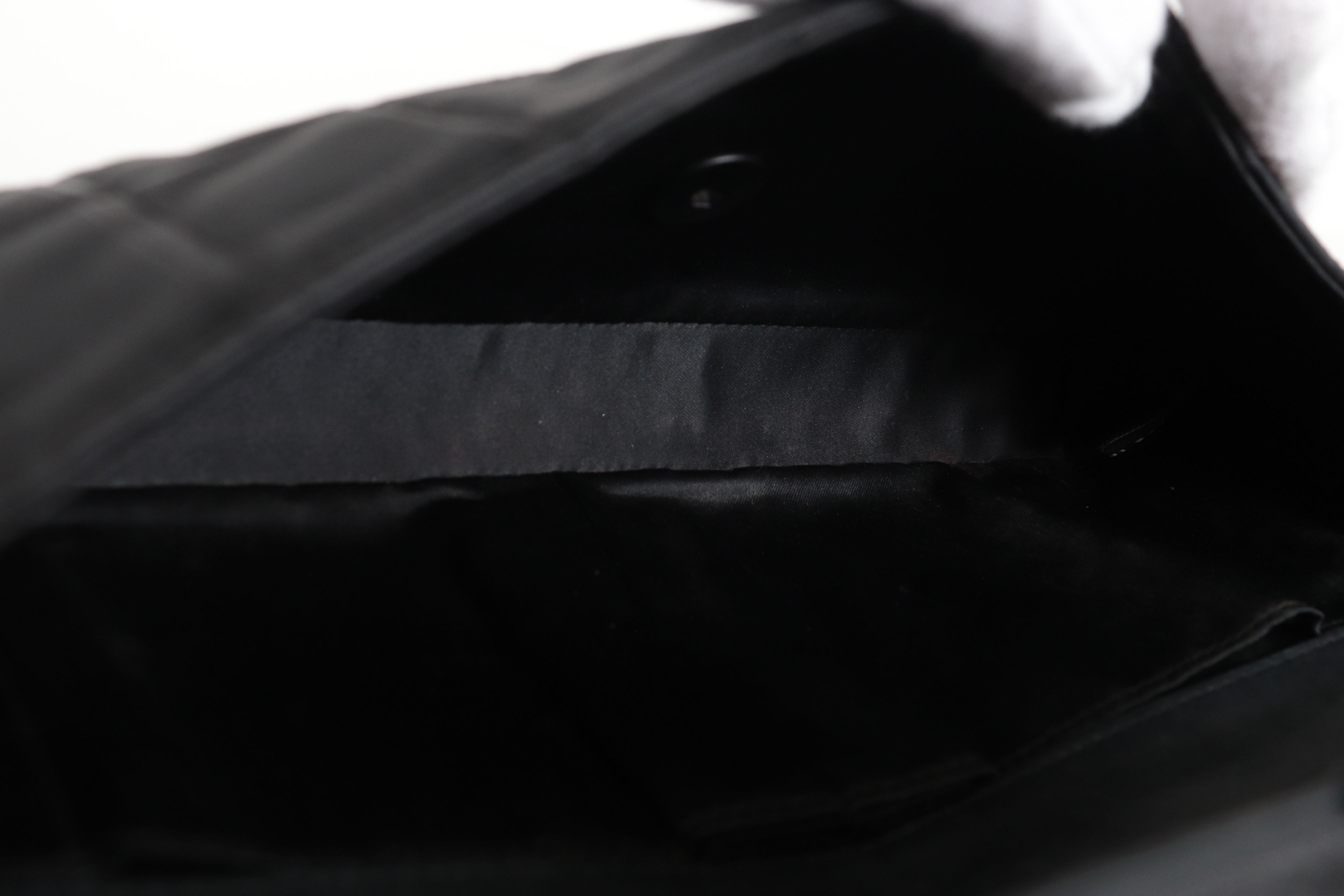 New Travel Nylon Chain Shoulder Bag (Series 6) — view 8