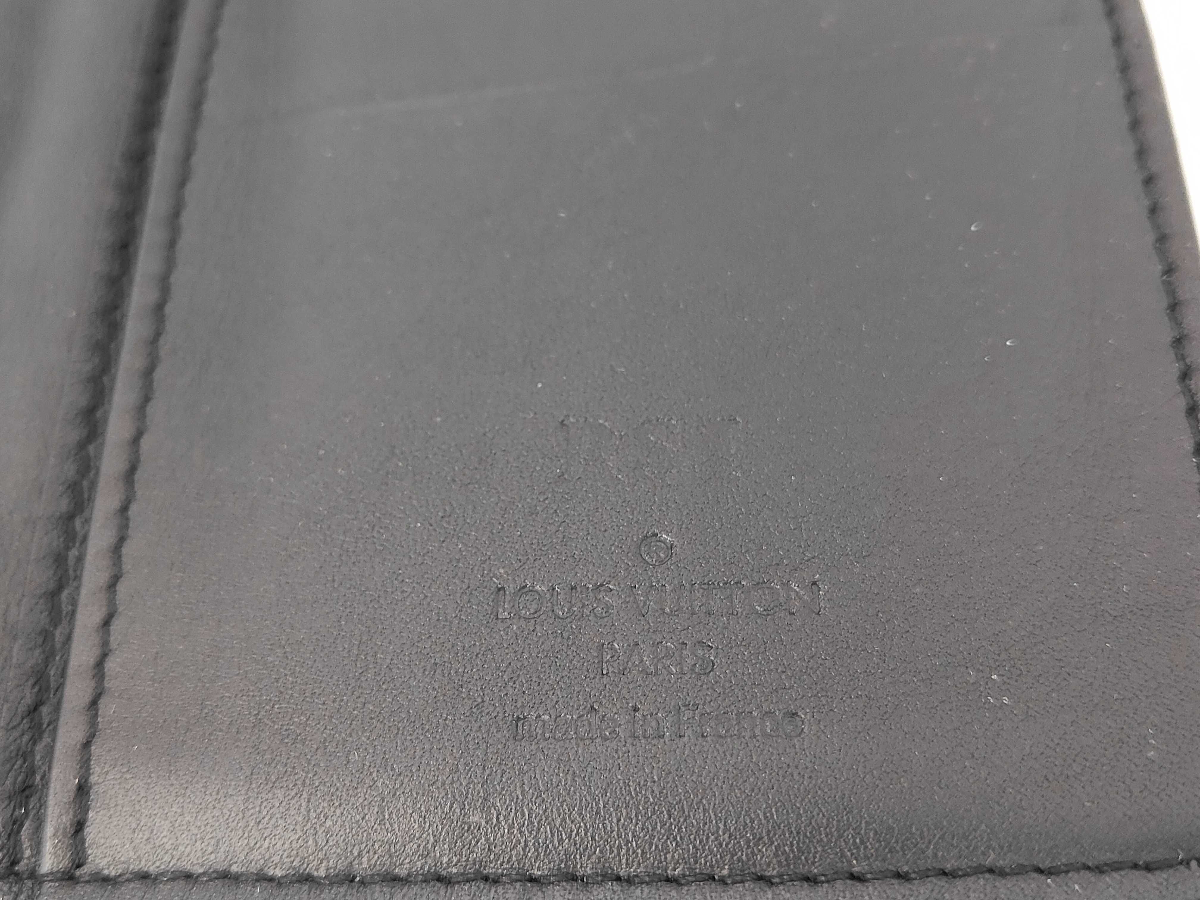 LV wallet — view 5