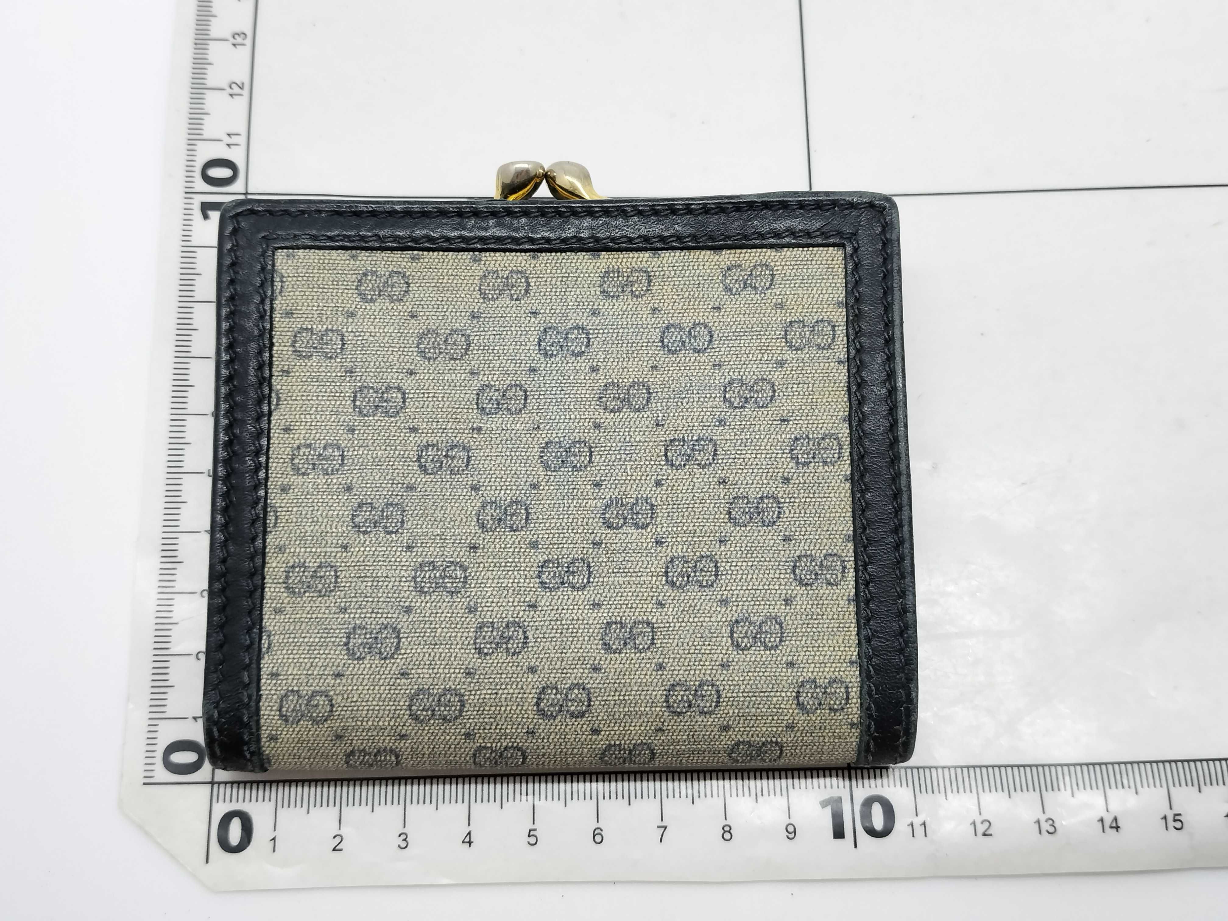 Old Gucci Micro GG Wallet — view 2