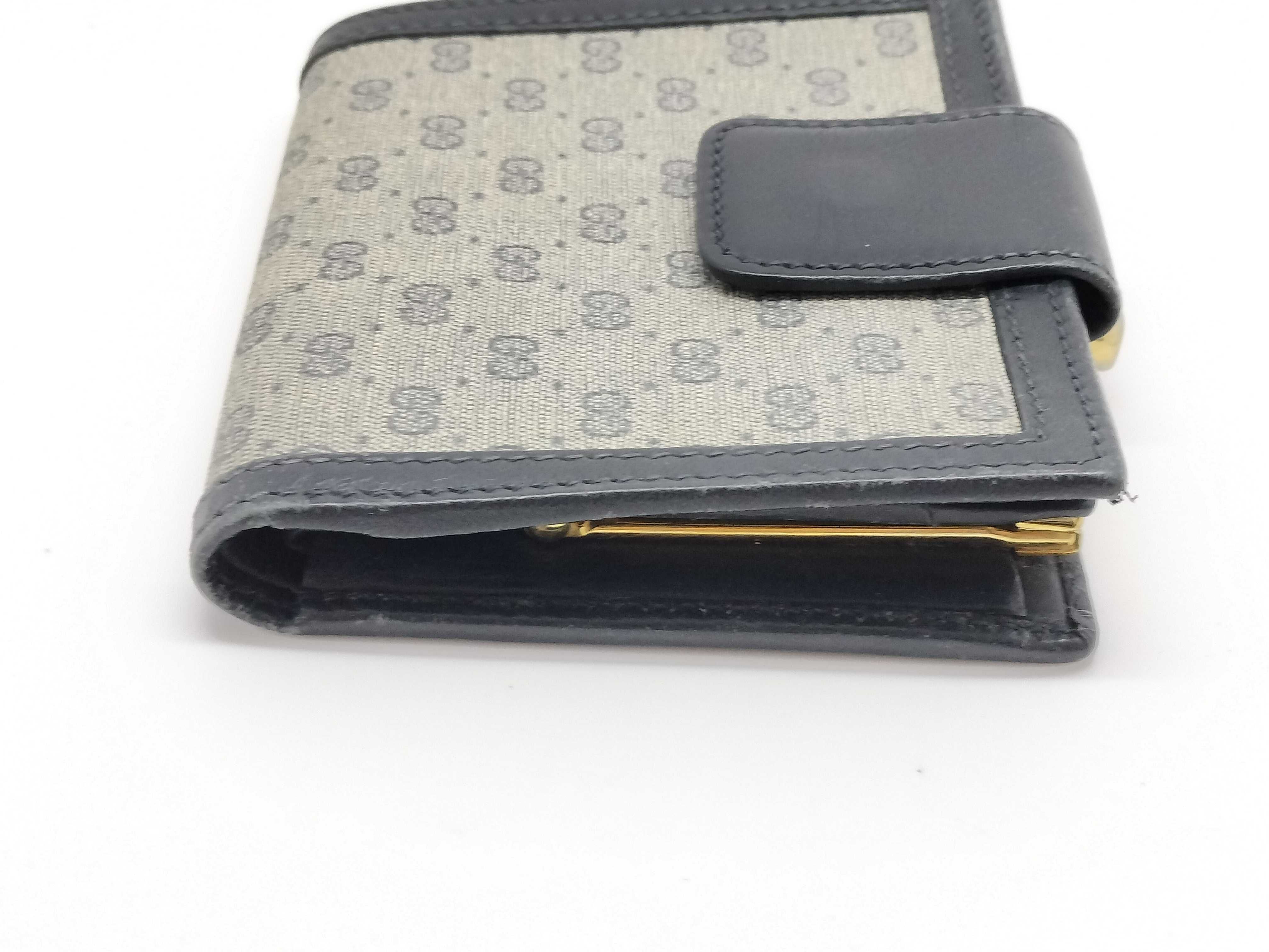 Old Gucci Micro GG Wallet — view 5