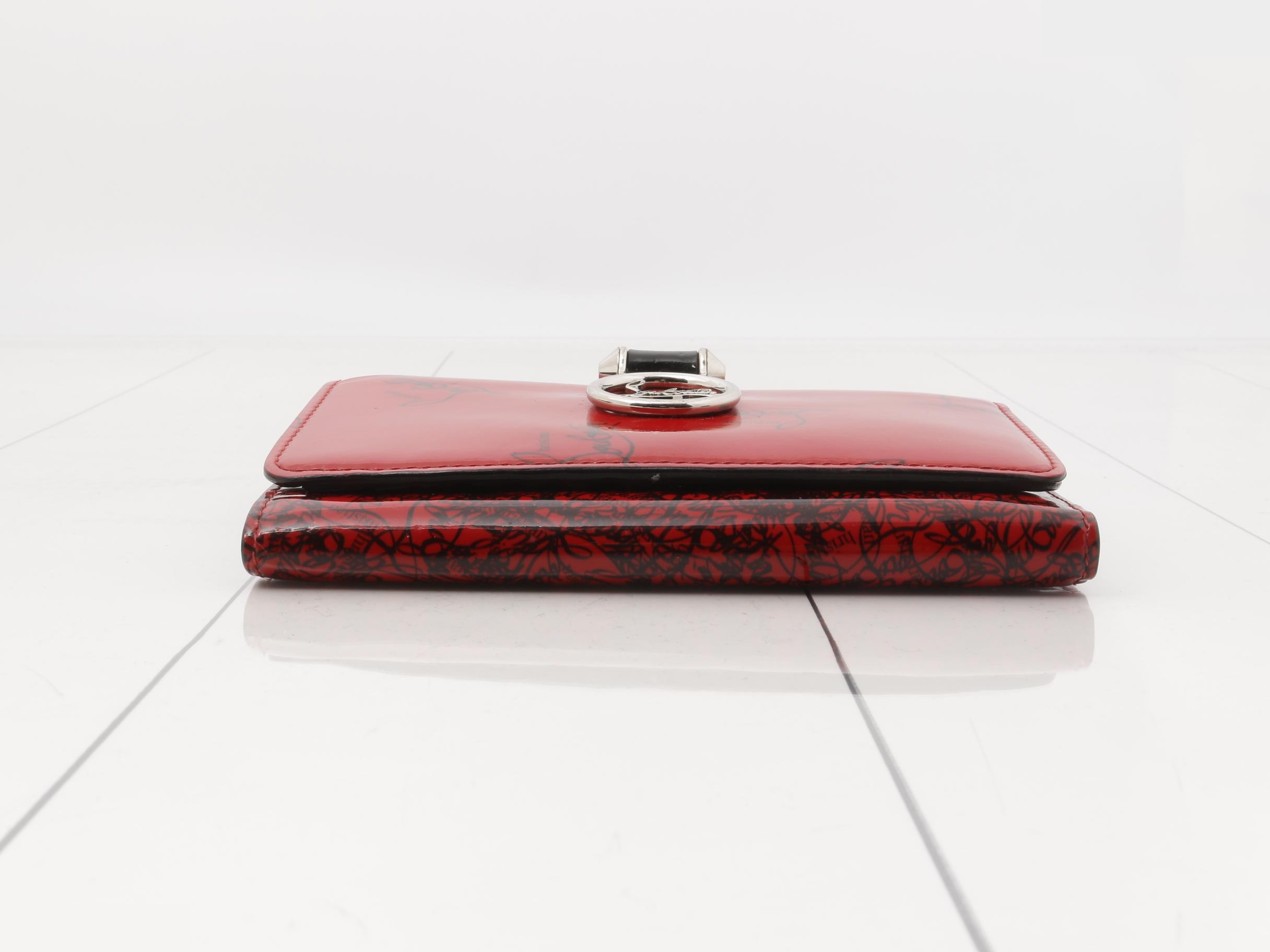 Other lines: Bags and Wallets — view 3
