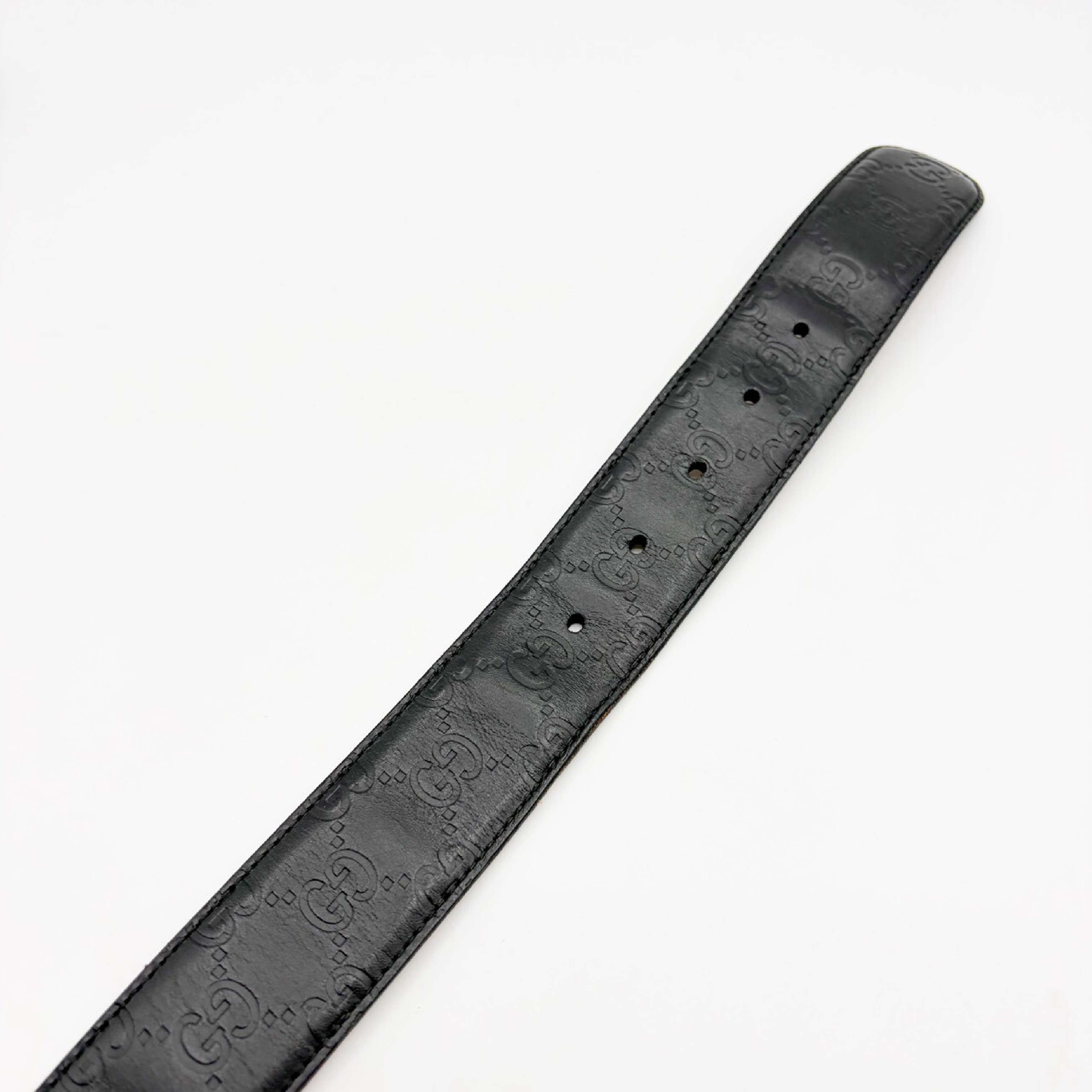 Shima Leather Interlocking G Black Belt — view 5