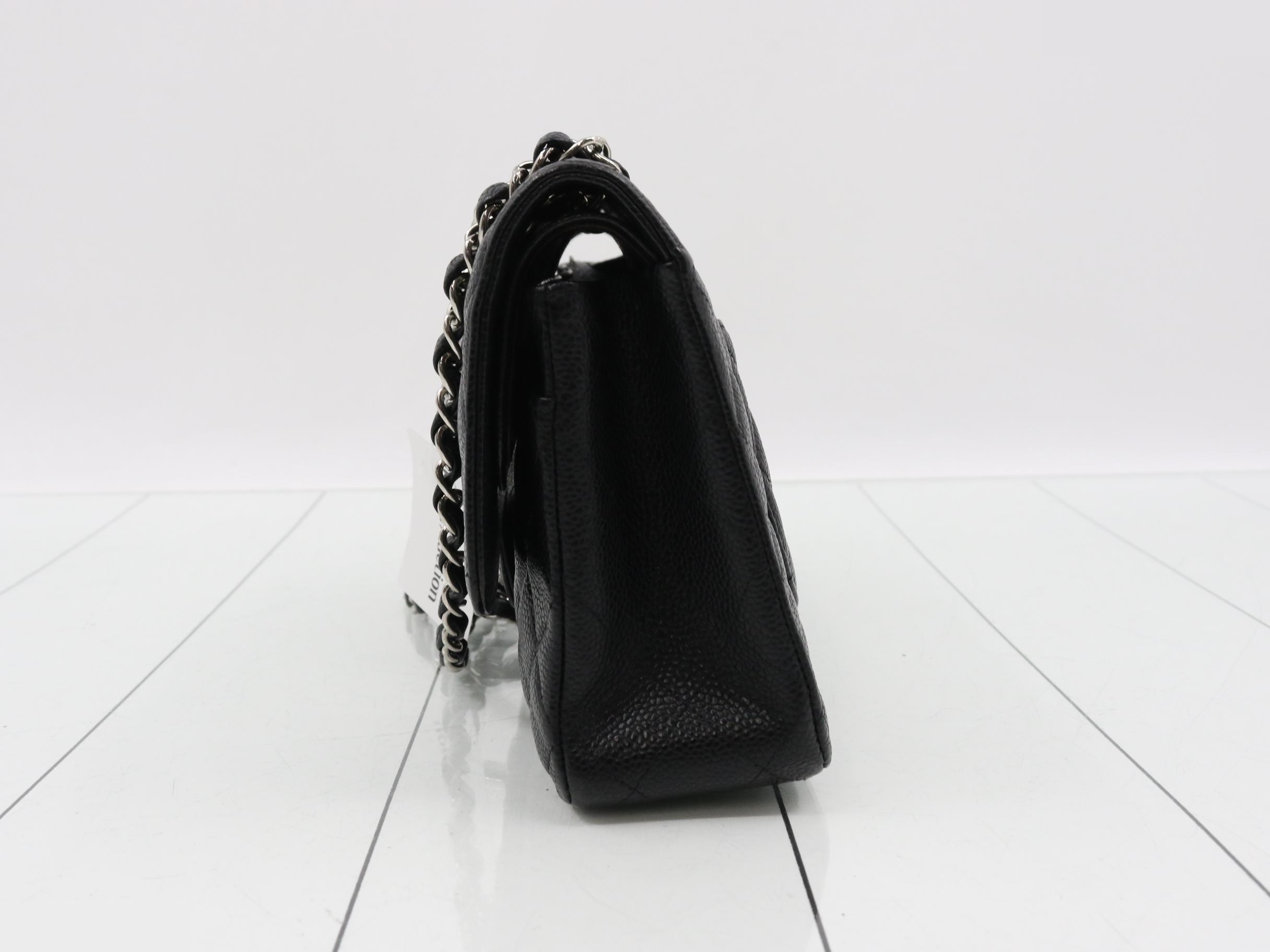 Caviar Double Flap 25 Shoulder Bag (with seal) — view 3