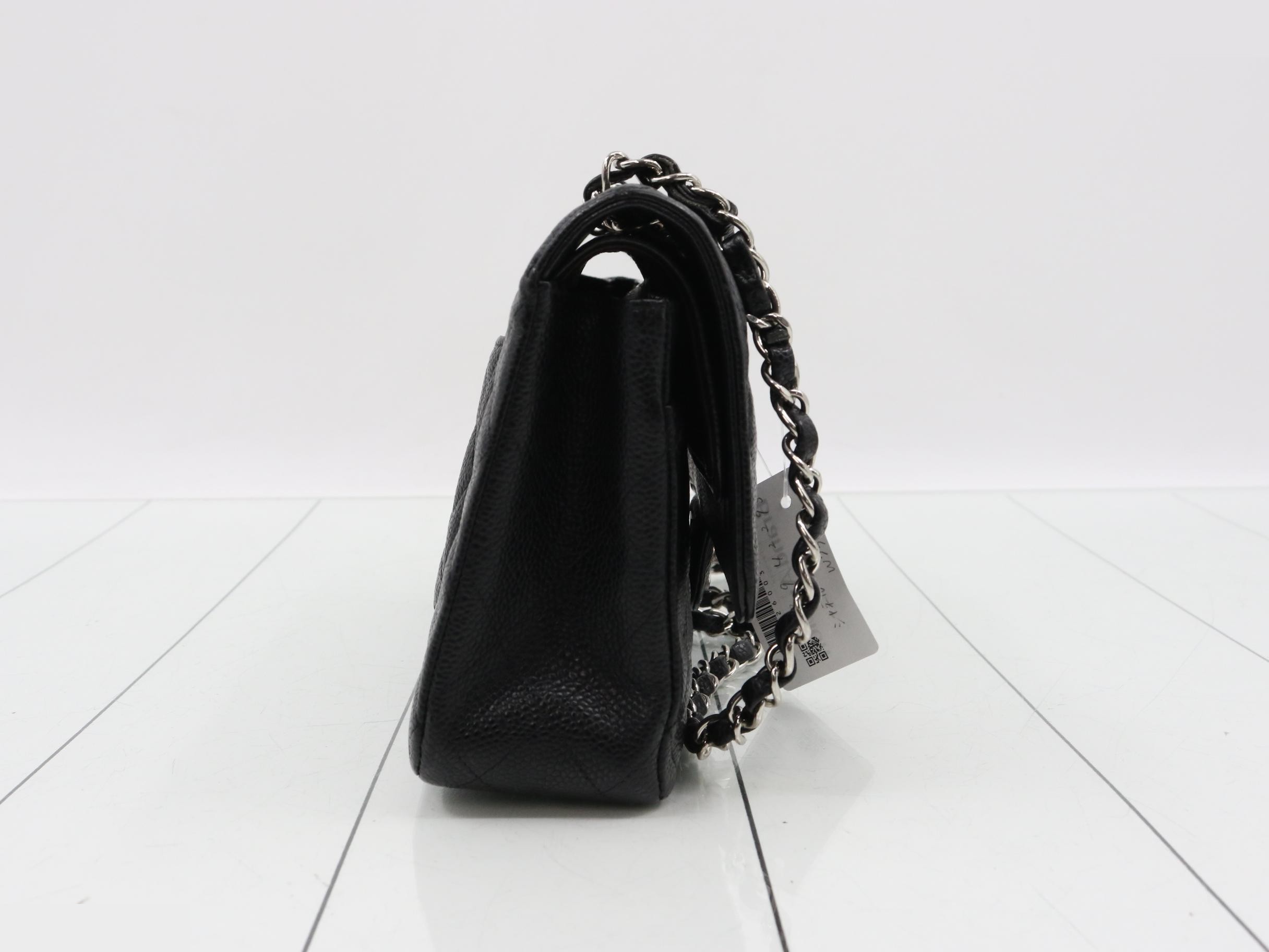 Caviar Double Flap 25 Shoulder Bag (with seal) — view 4