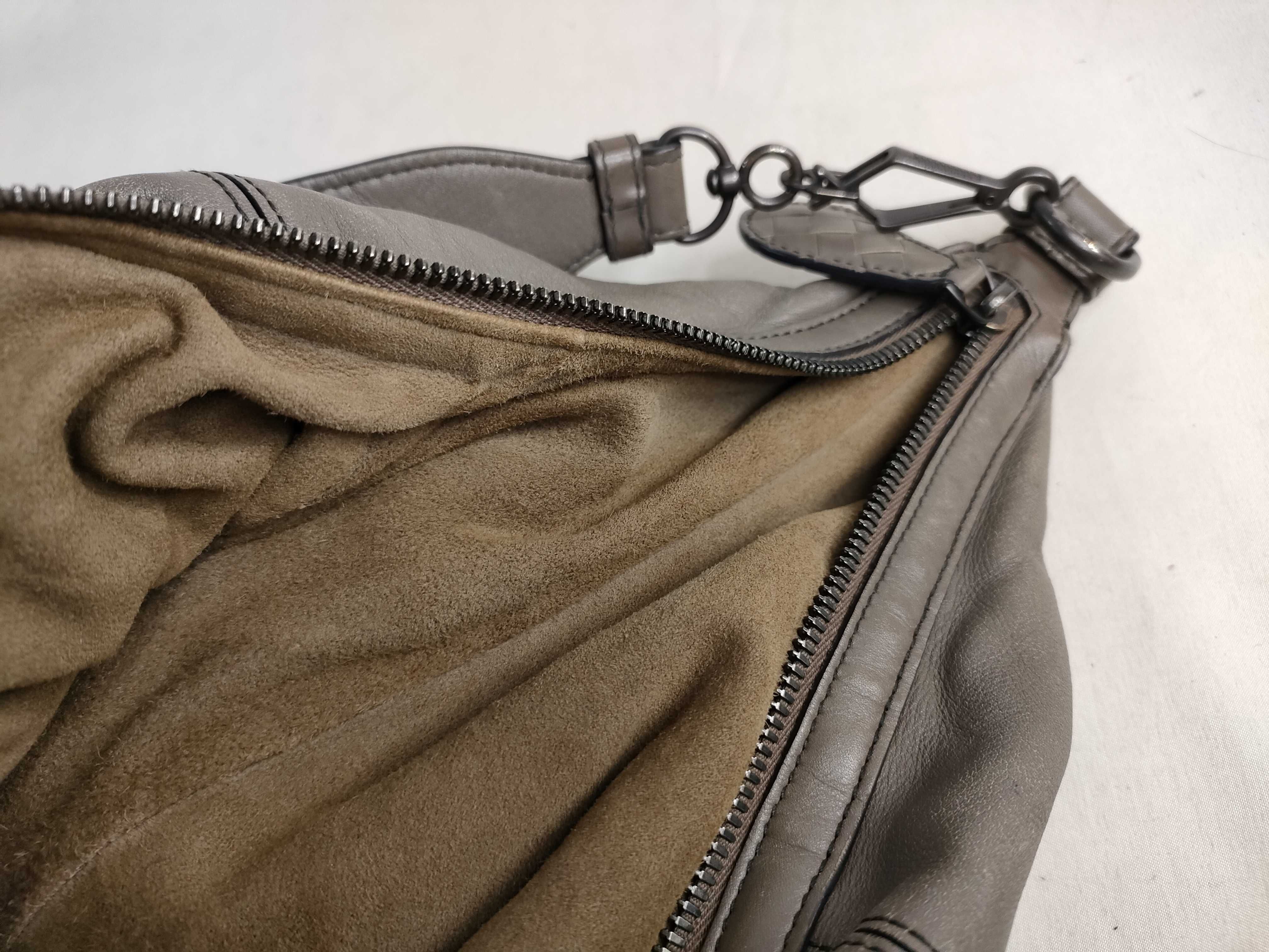 Intrecciato Leather Shoulder Bag — view 9