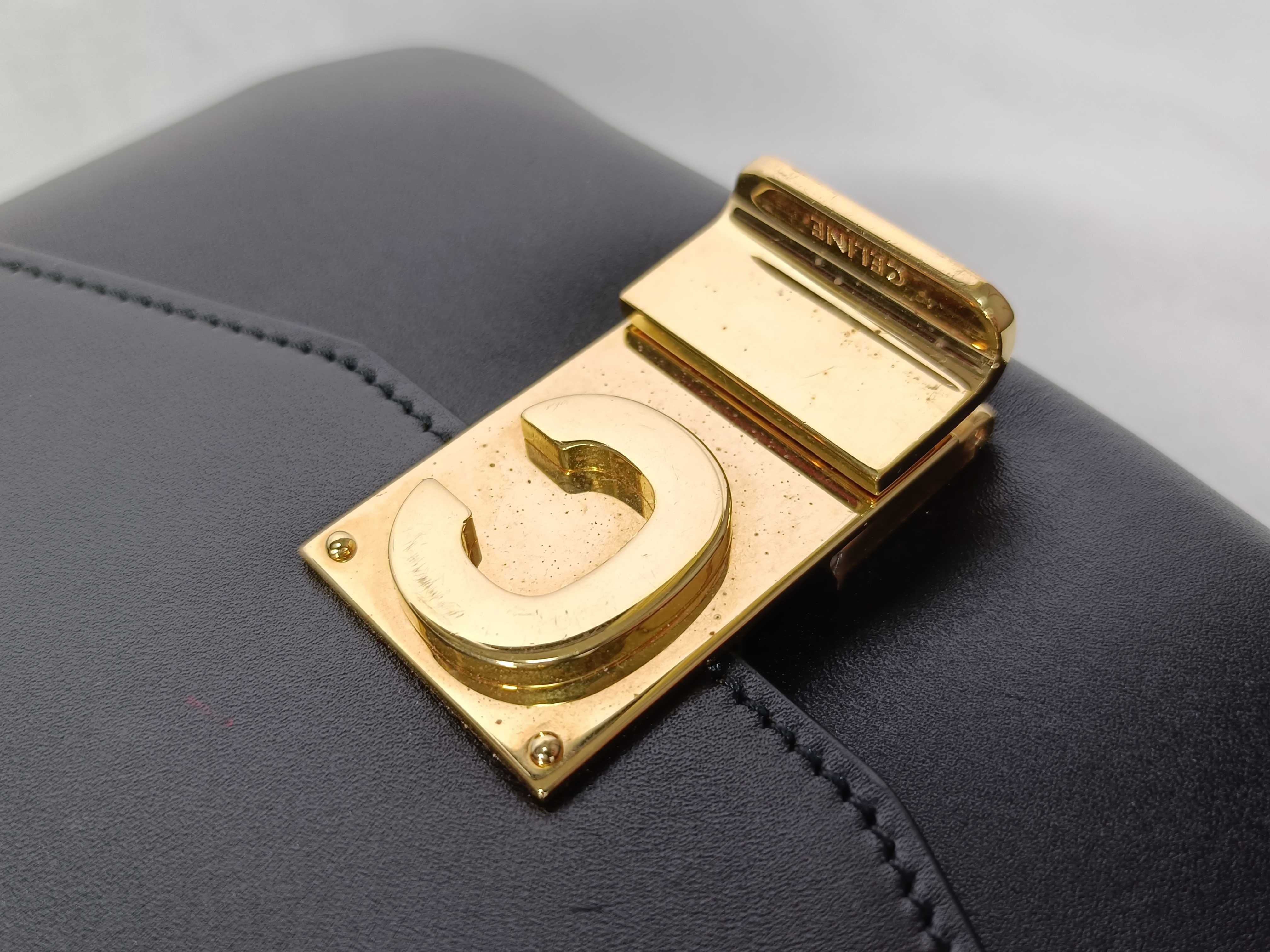 C Small Chain Shoulder Bag — view 7
