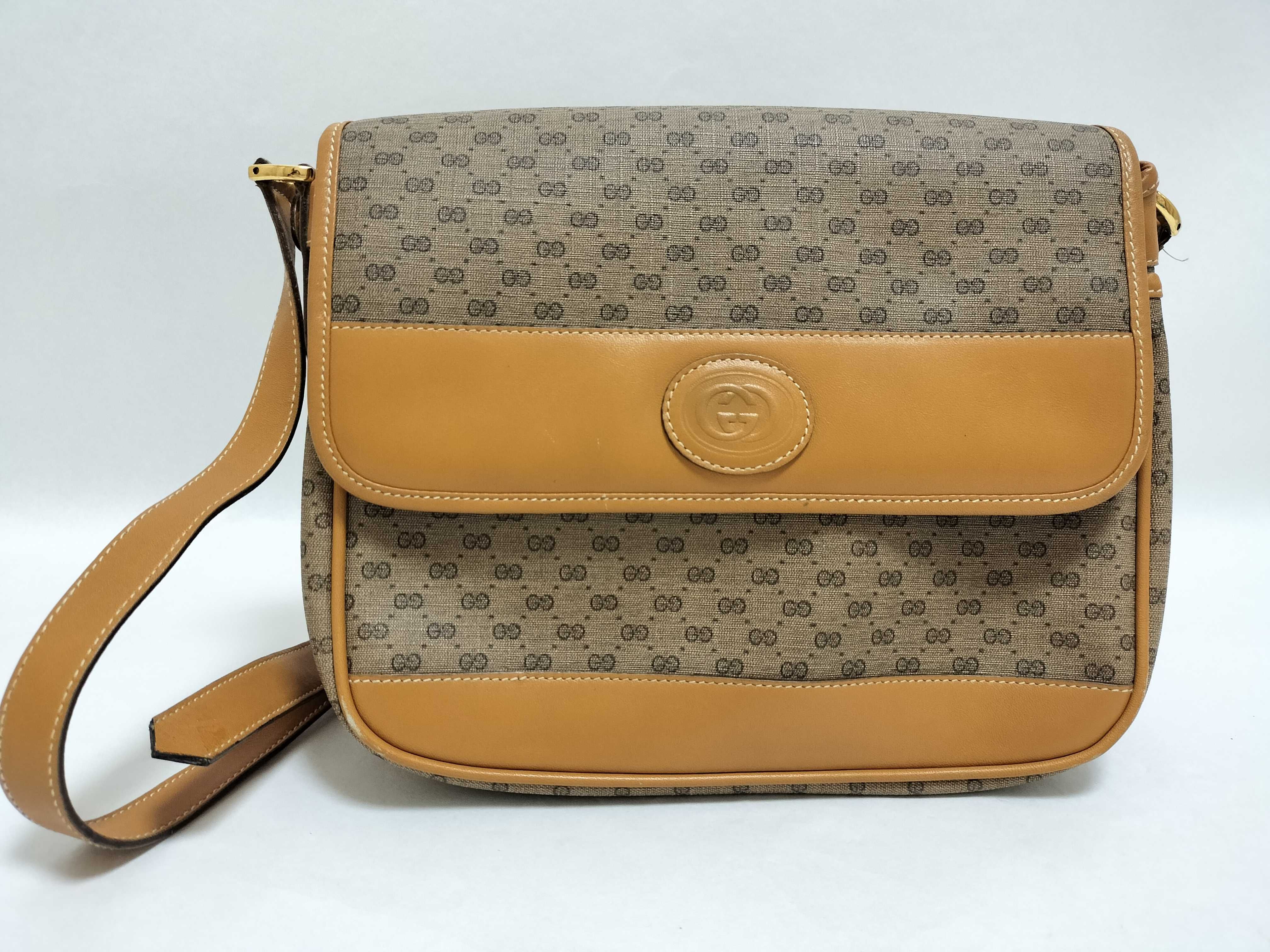 Micro GG Shoulder Bag