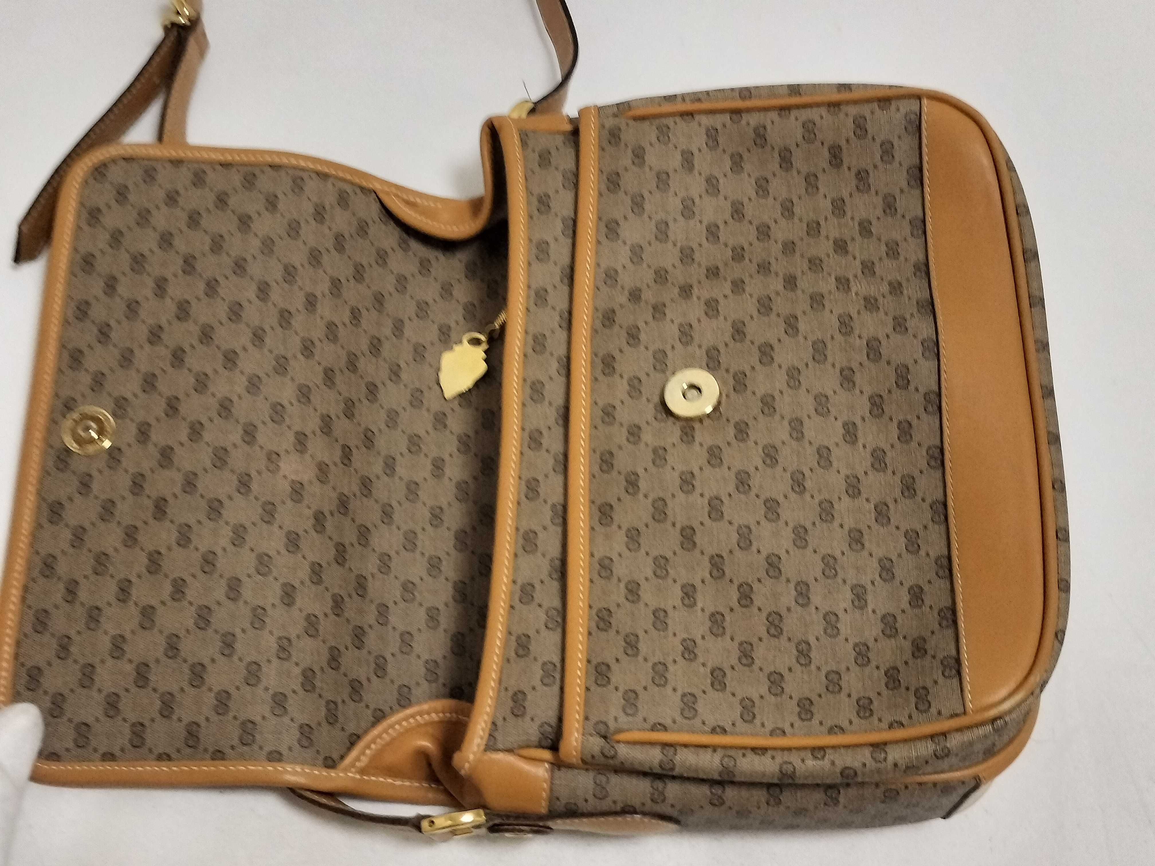 Micro GG Shoulder Bag — view 8