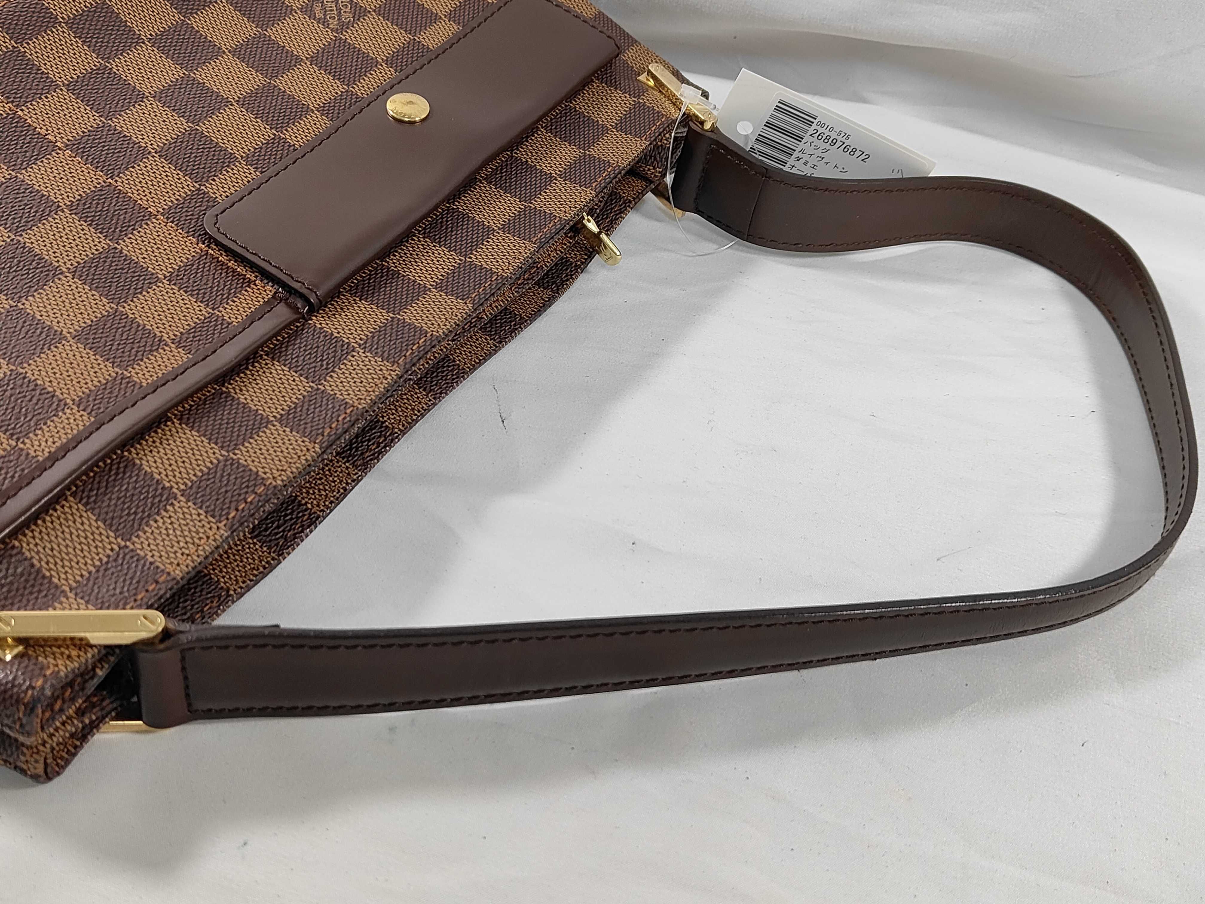 Damier Aubagne Shoulder Bag — view 3