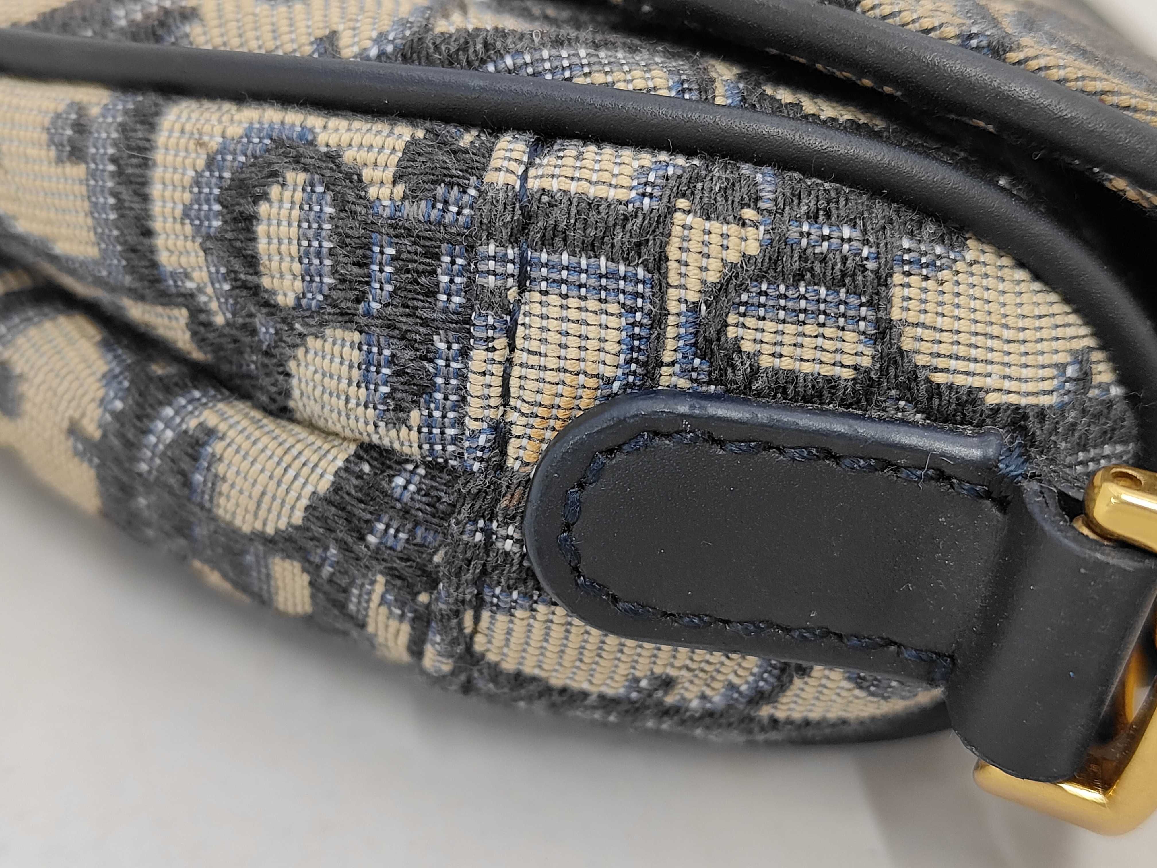 Oblique Saddle Handbag Pouch — view 11