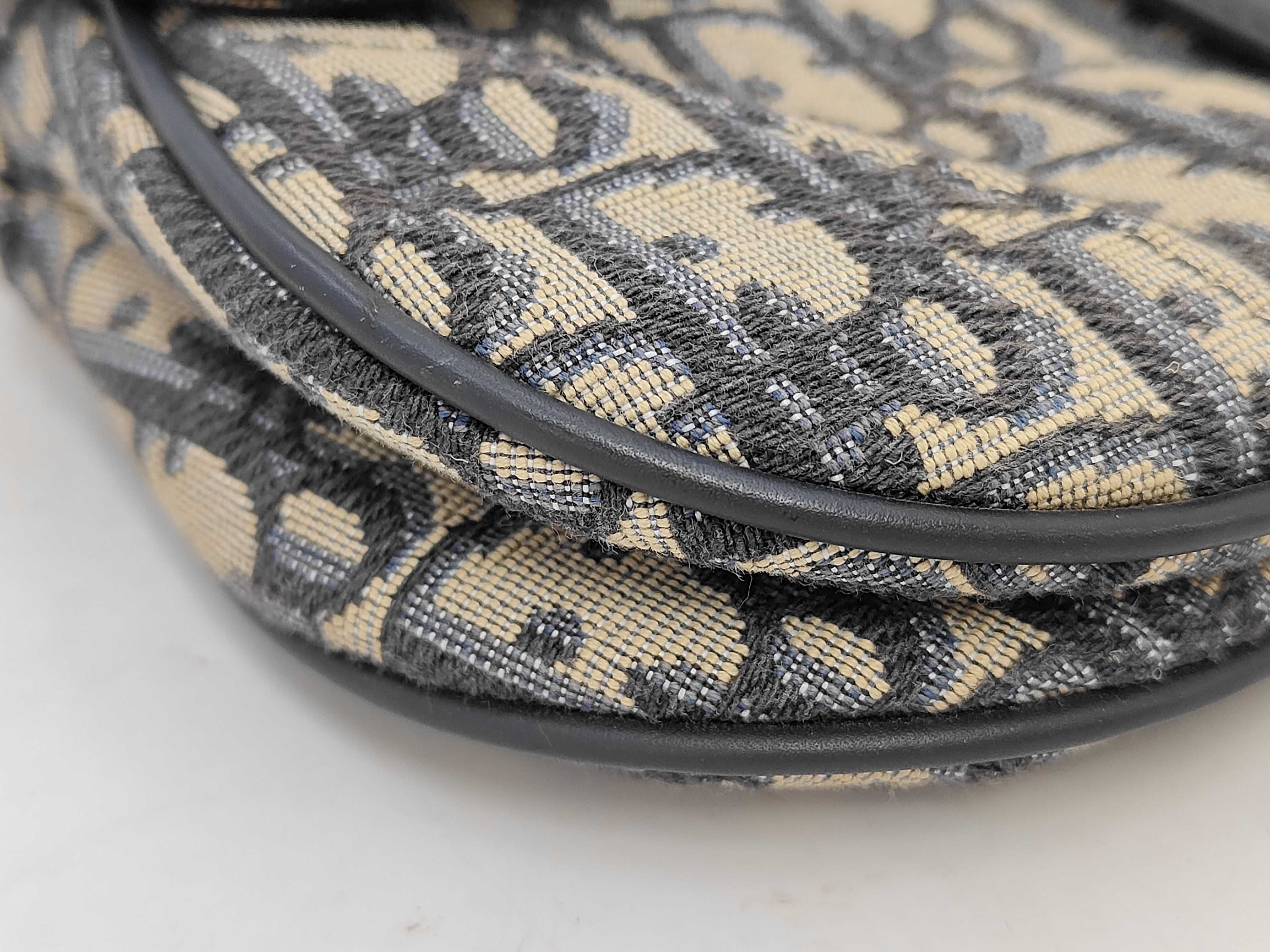 Oblique Saddle Handbag Pouch — view 3