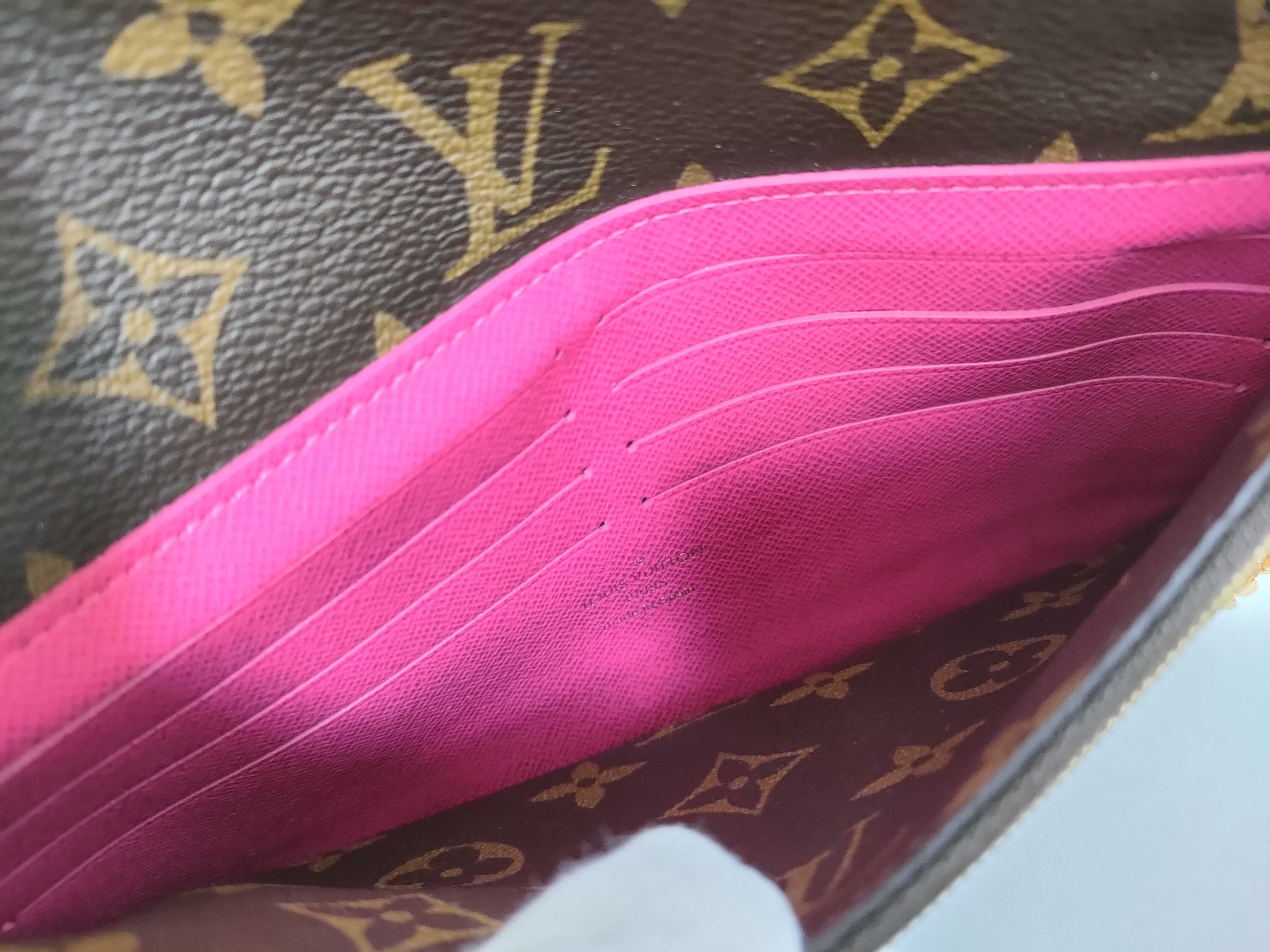 Monogram Pochette Weekend Christmas Wallet — view 9