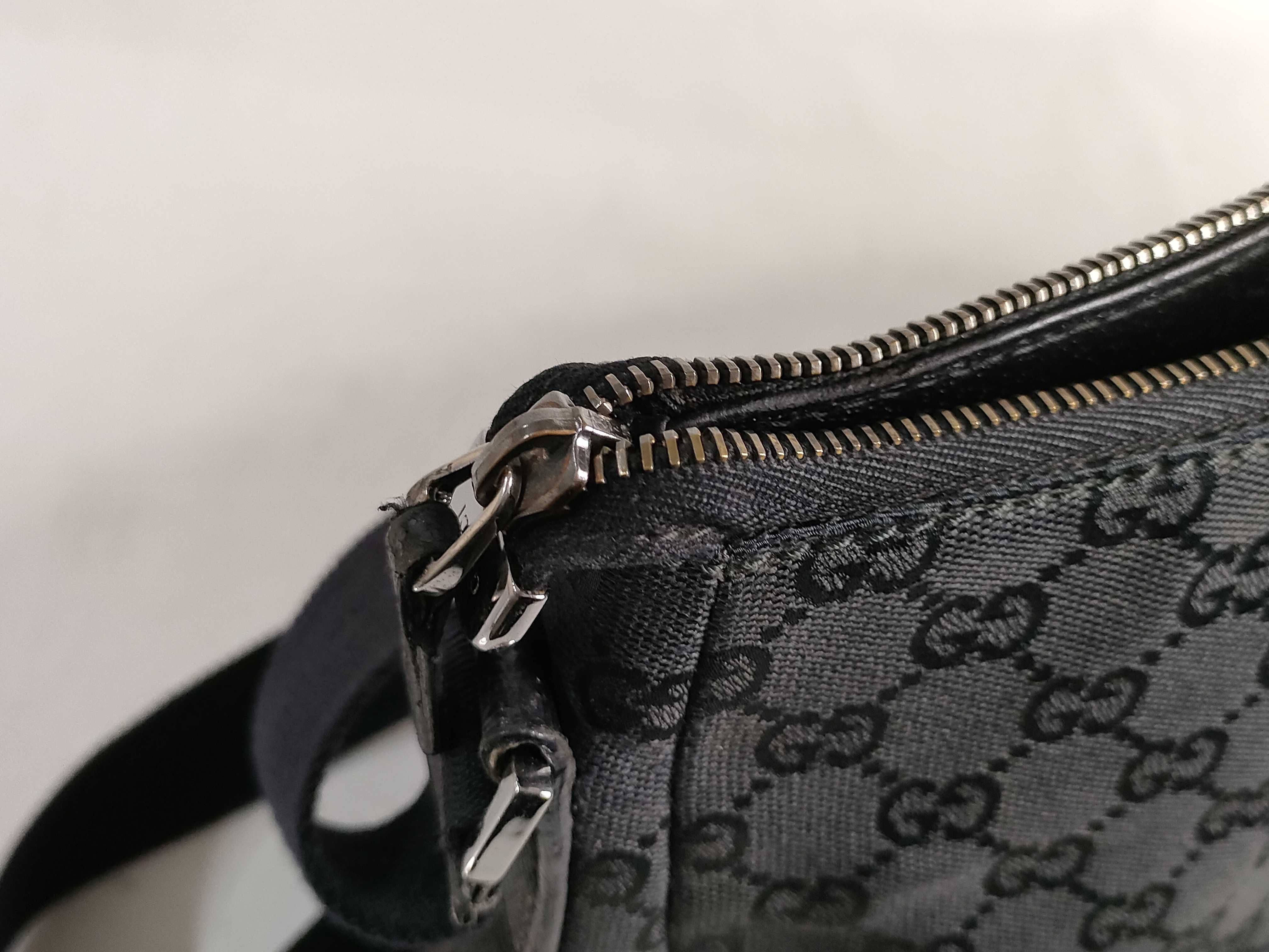 GG Canvas Shoulder Bag — view 13