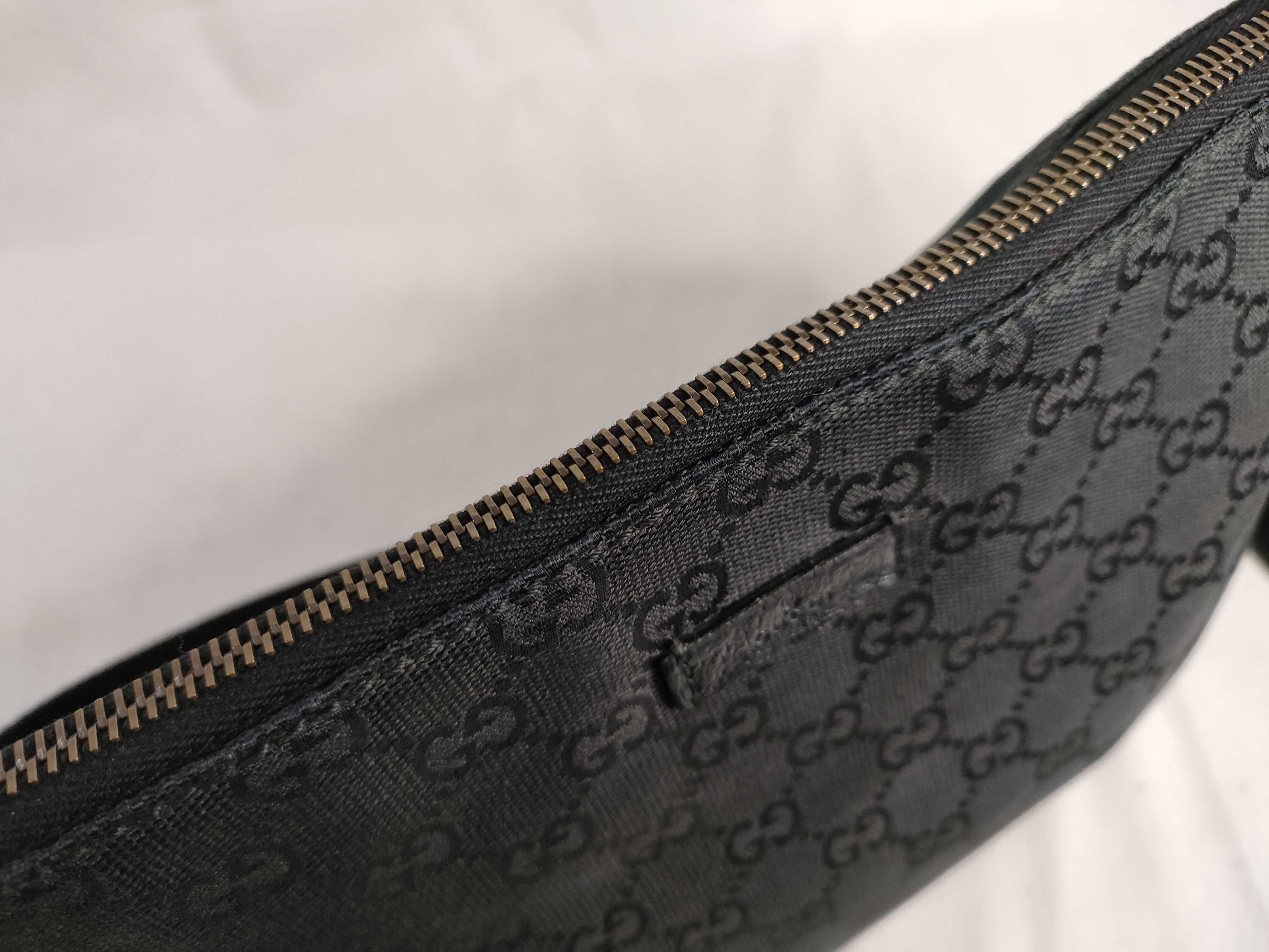 GG Canvas Shoulder Bag — view 8