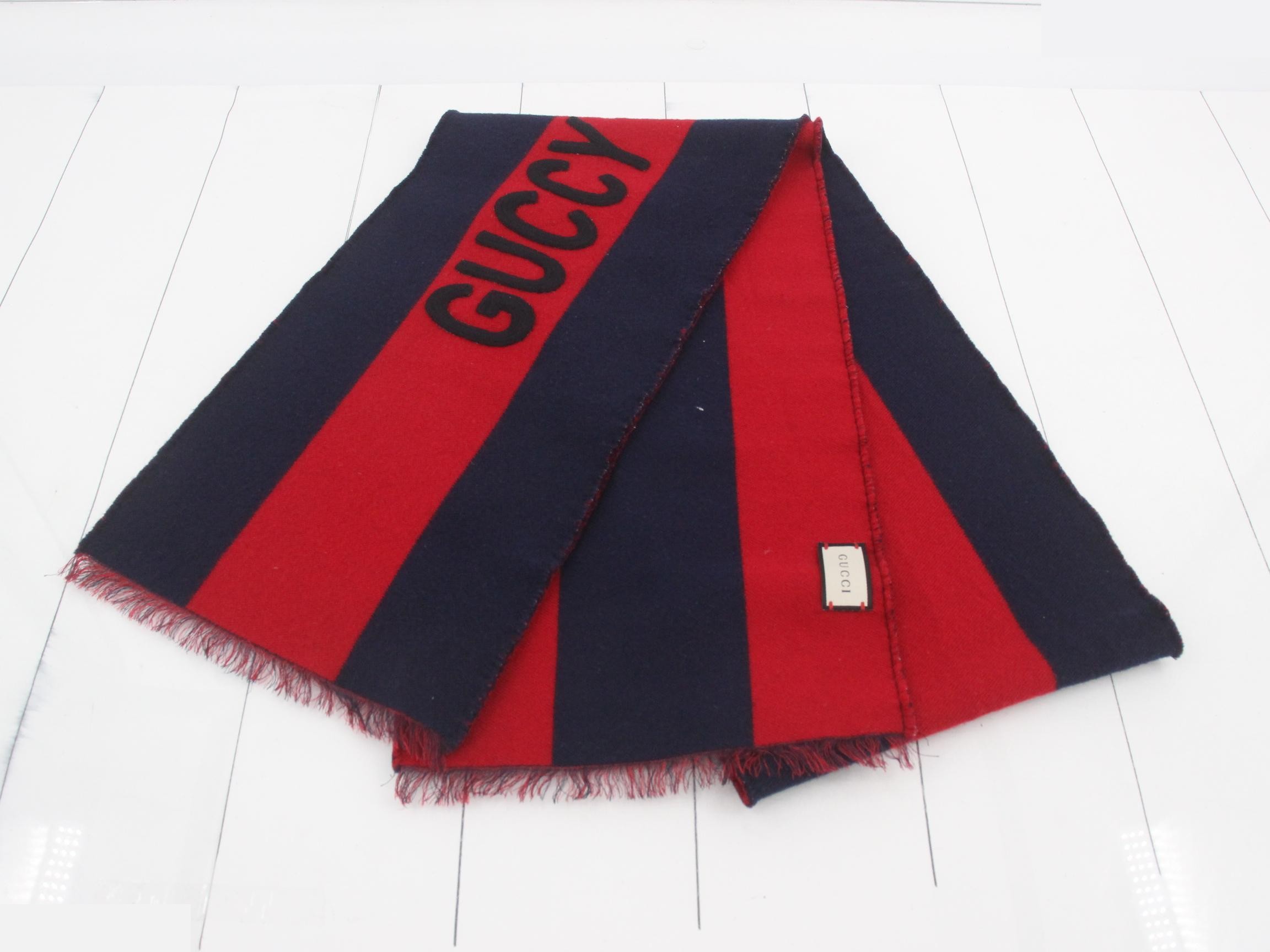 GUCCY logo Sherry scarf with tag — view 2