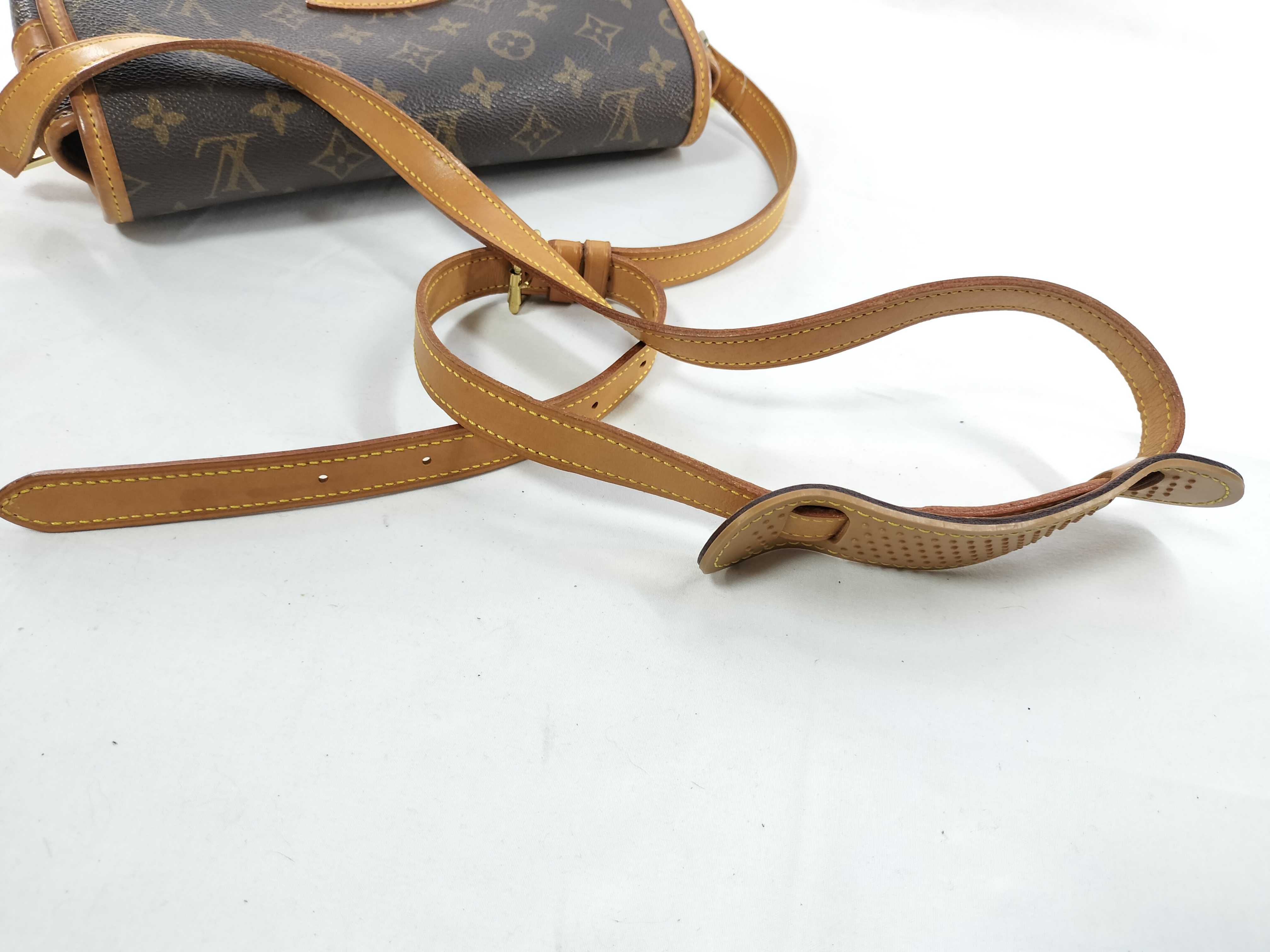 Monogram M42250 Sologne Shoulder Bag — view 3